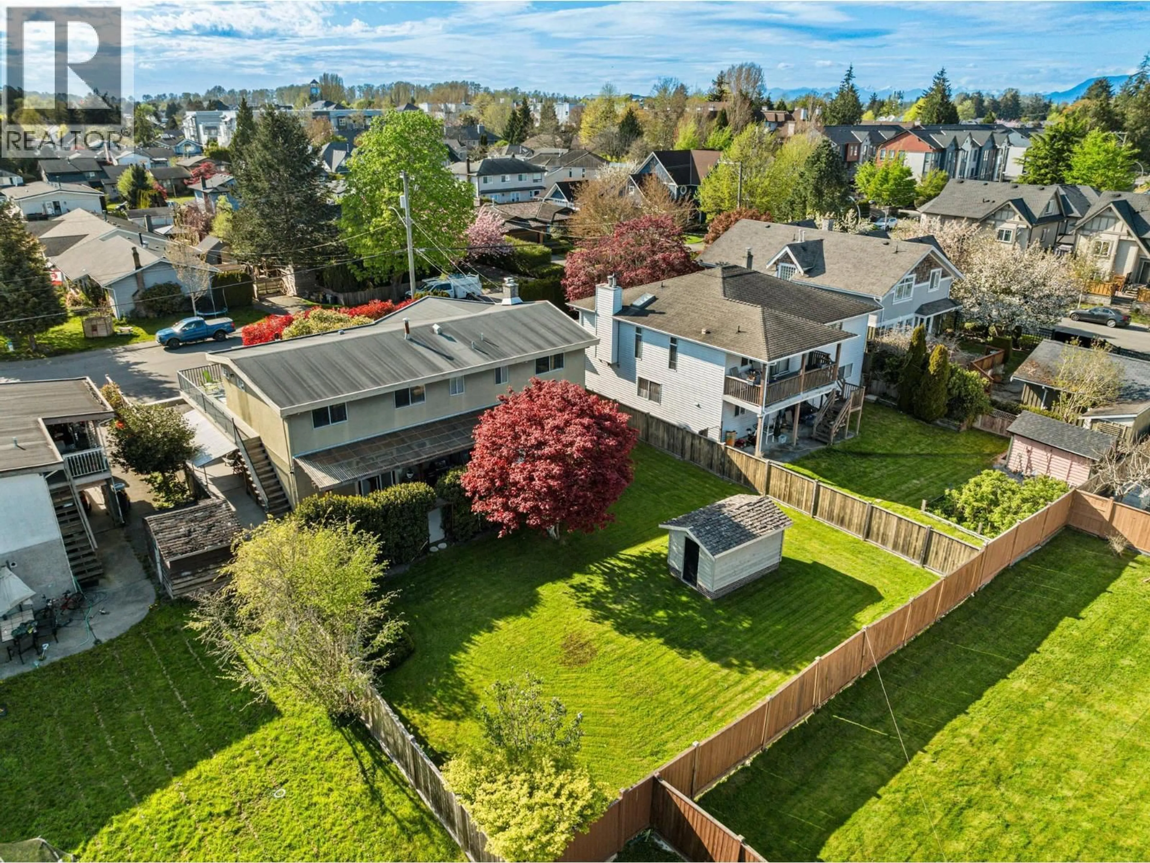 A pic from outside/outdoor area/front of a property/back of a property/a pic from drone, street for 4686 54A STREET, Ladner British Columbia V4K2Z8