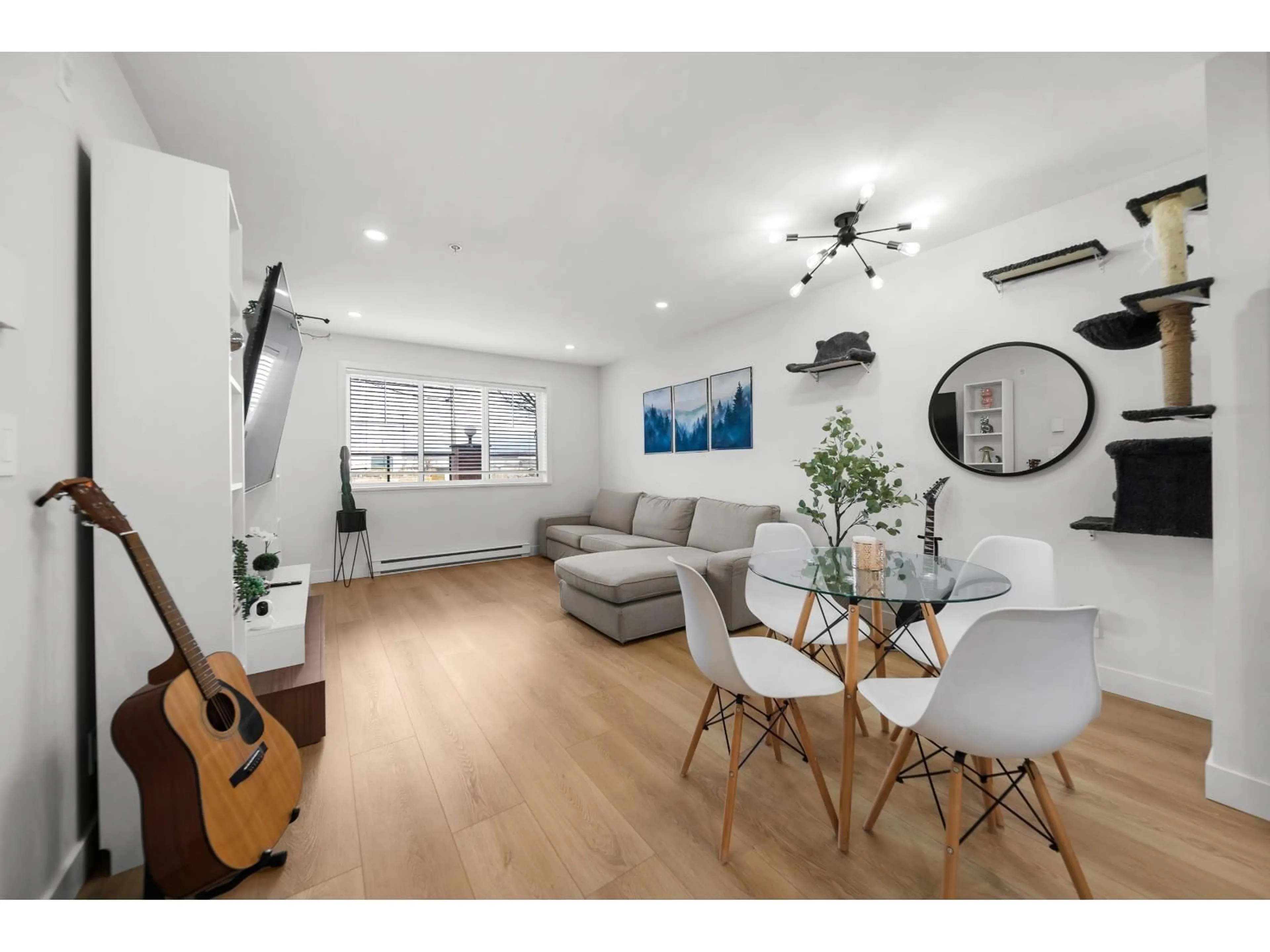 Unknown for 104 - 19774 56 AVENUE, Langley British Columbia V3A3X6