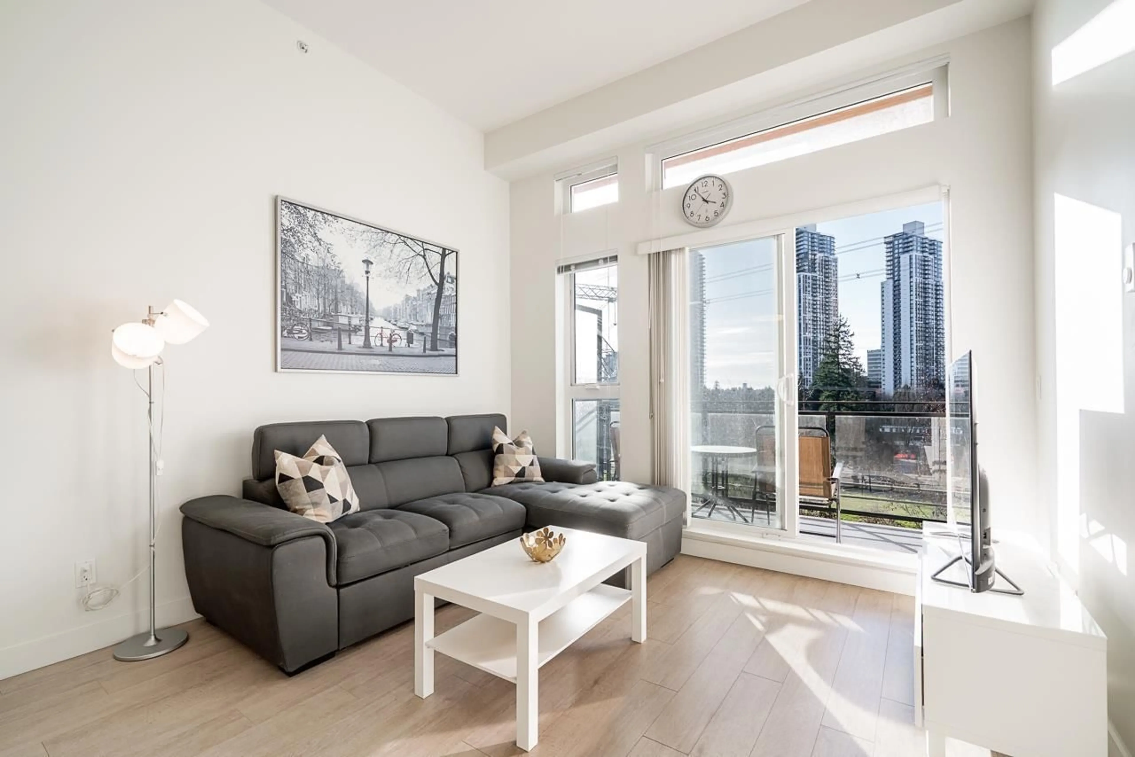 Living room with furniture, unknown for 401 - 13919 FRASER HIGHWAY, Surrey British Columbia V3T4E6