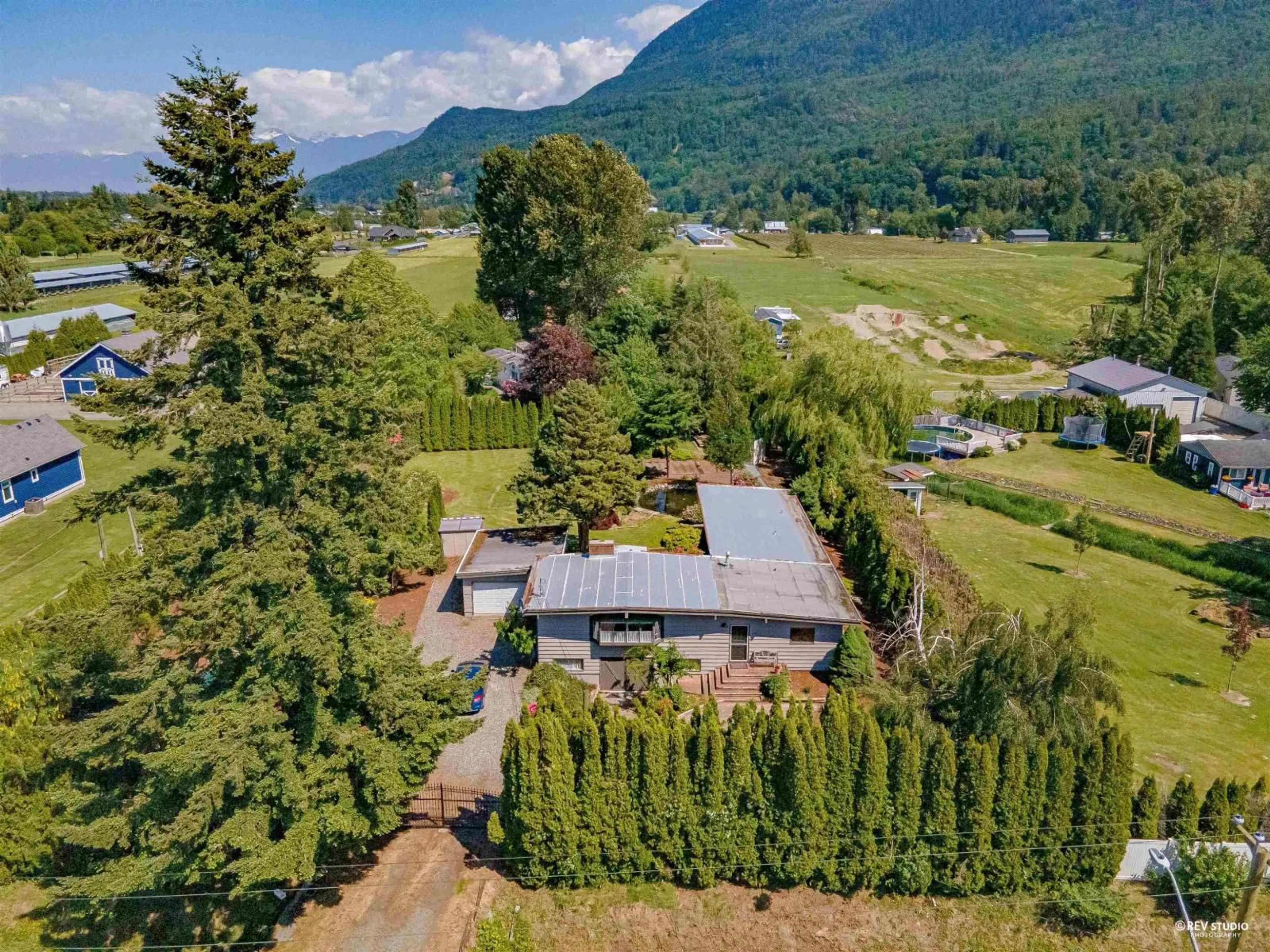 A pic from outside/outdoor area/front of a property/back of a property/a pic from drone, mountain view for 4120 STEWART ROAD, Yarrow British Columbia V2R5G6