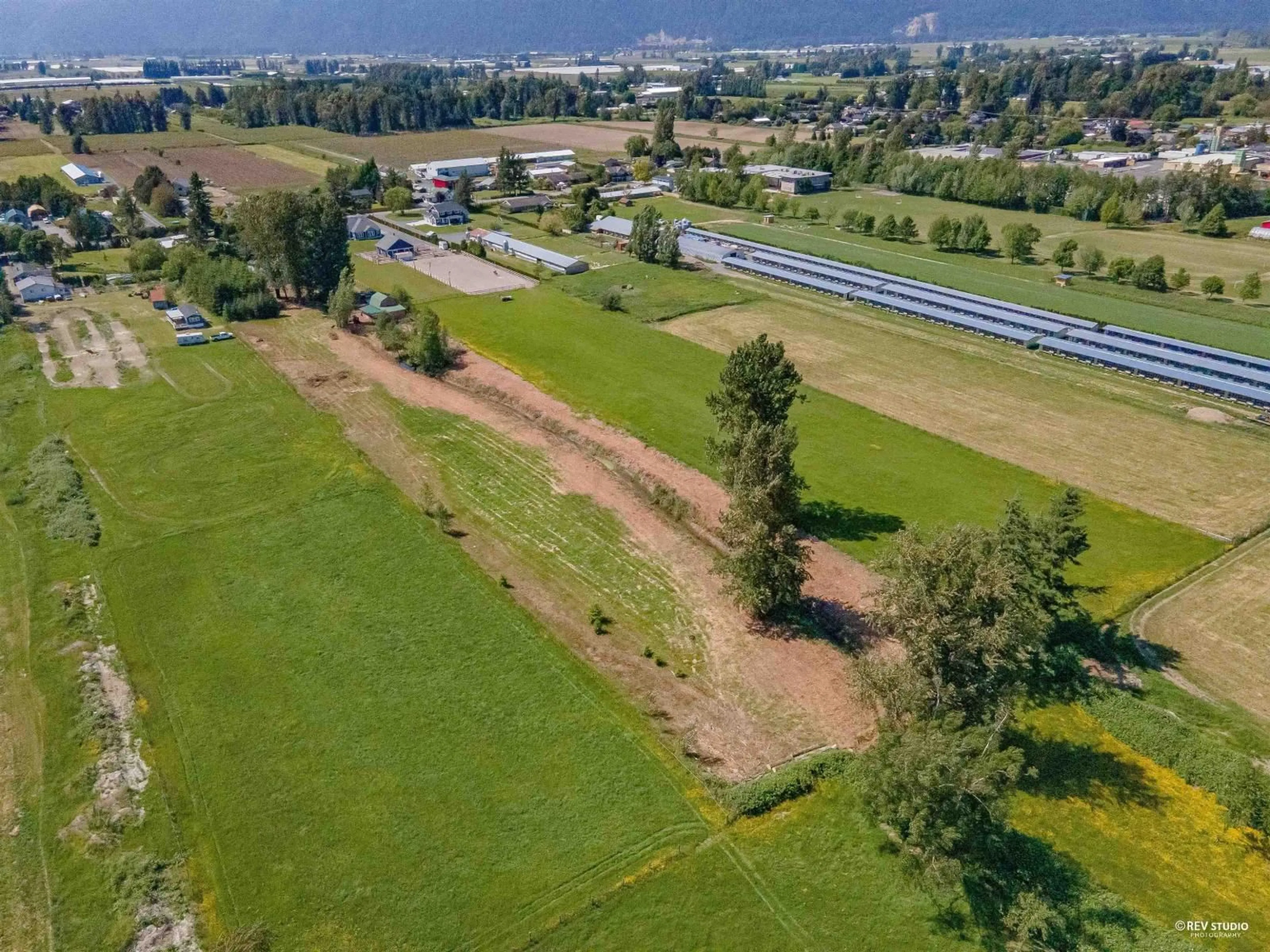 A pic from outside/outdoor area/front of a property/back of a property/a pic from drone, mountain view for 4120 STEWART ROAD, Yarrow British Columbia V2R5G6