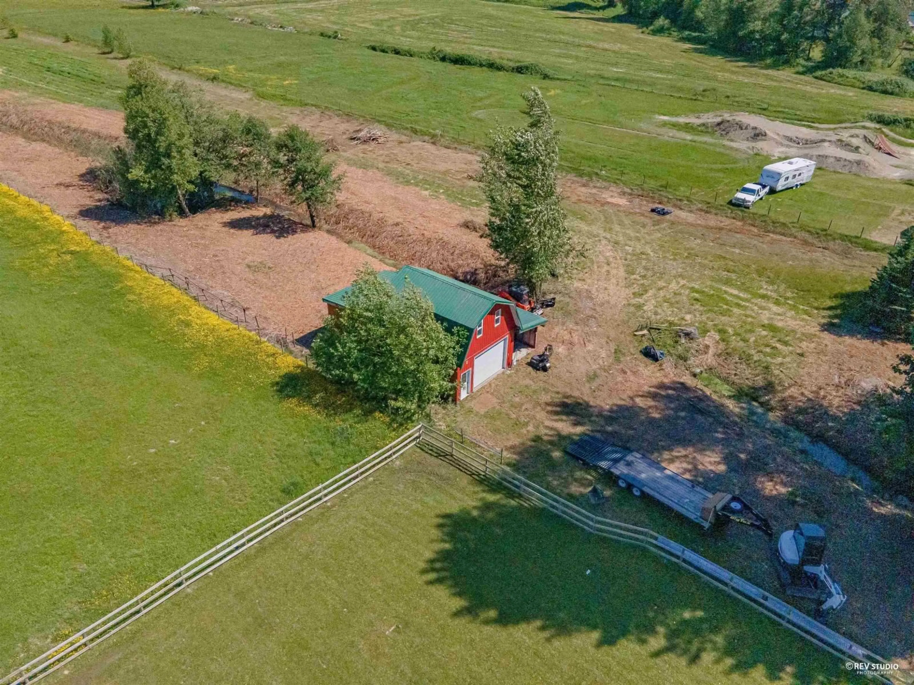 A pic from outside/outdoor area/front of a property/back of a property/a pic from drone, building for 4120 STEWART ROAD, Yarrow British Columbia V2R5G6