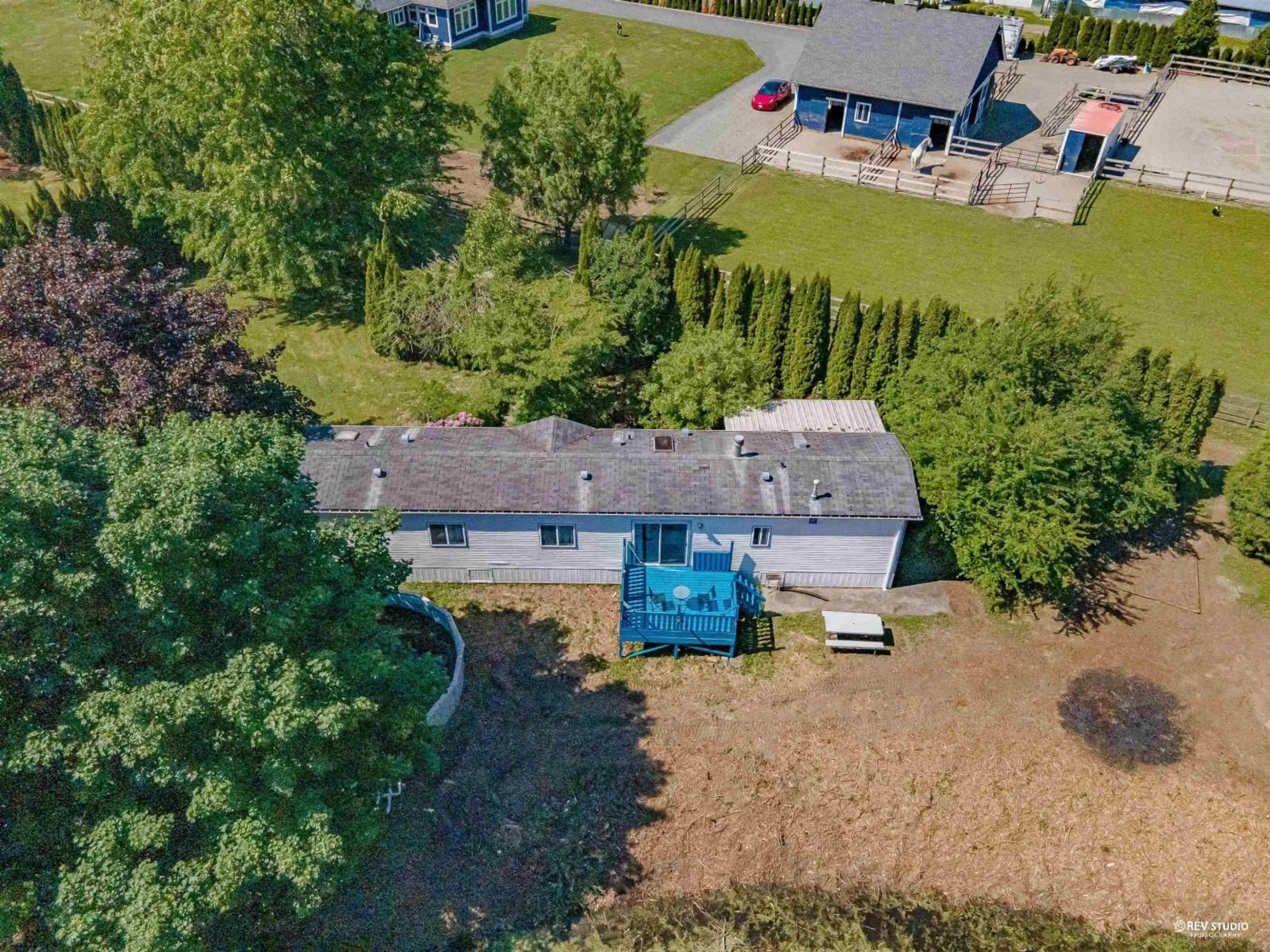 A pic from outside/outdoor area/front of a property/back of a property/a pic from drone, unknown for 4120 STEWART ROAD, Yarrow British Columbia V2R5G6
