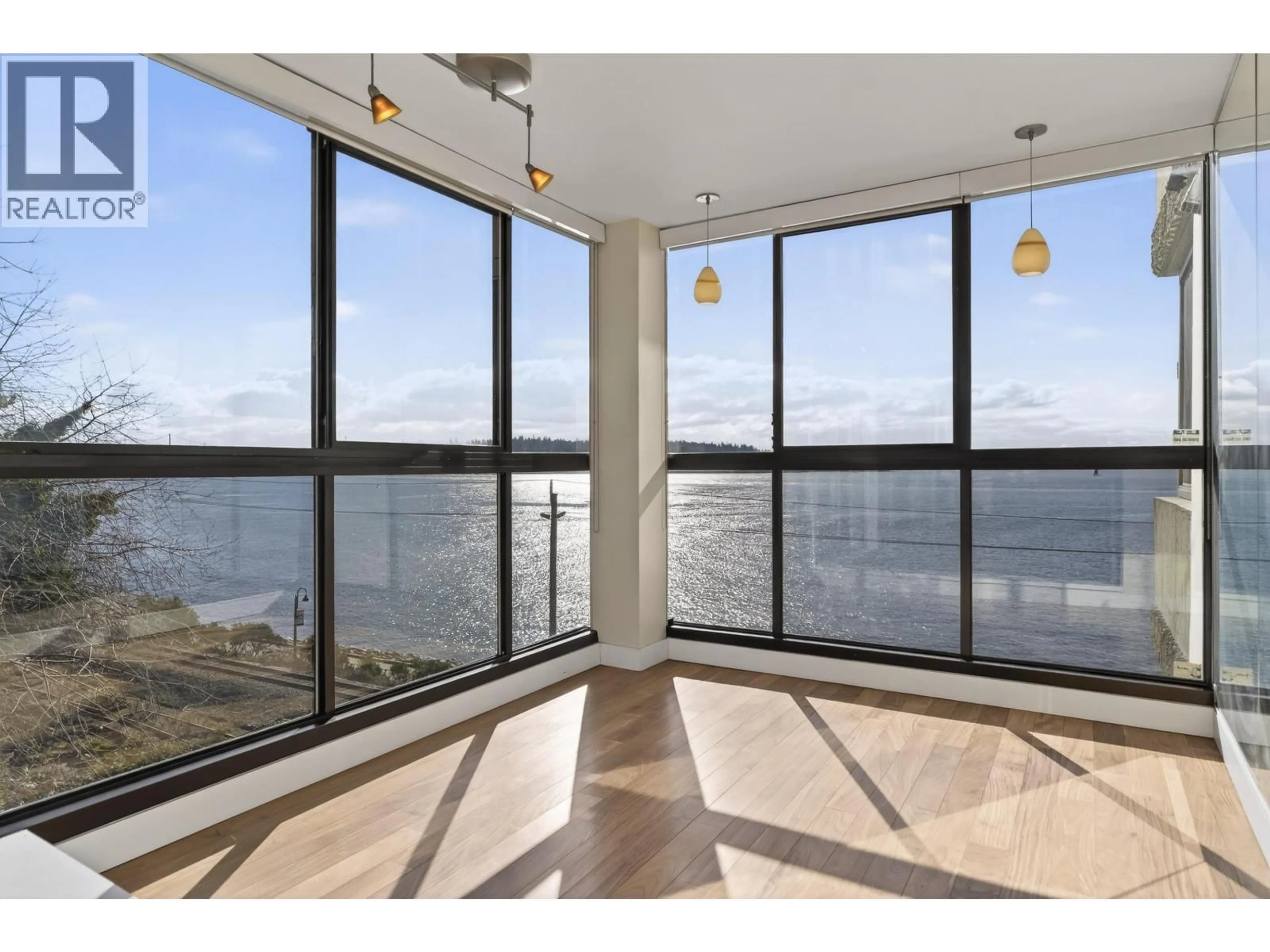 A pic of a room for 203 - 2090 ARGYLE AVENUE, West Vancouver British Columbia V7V4R4