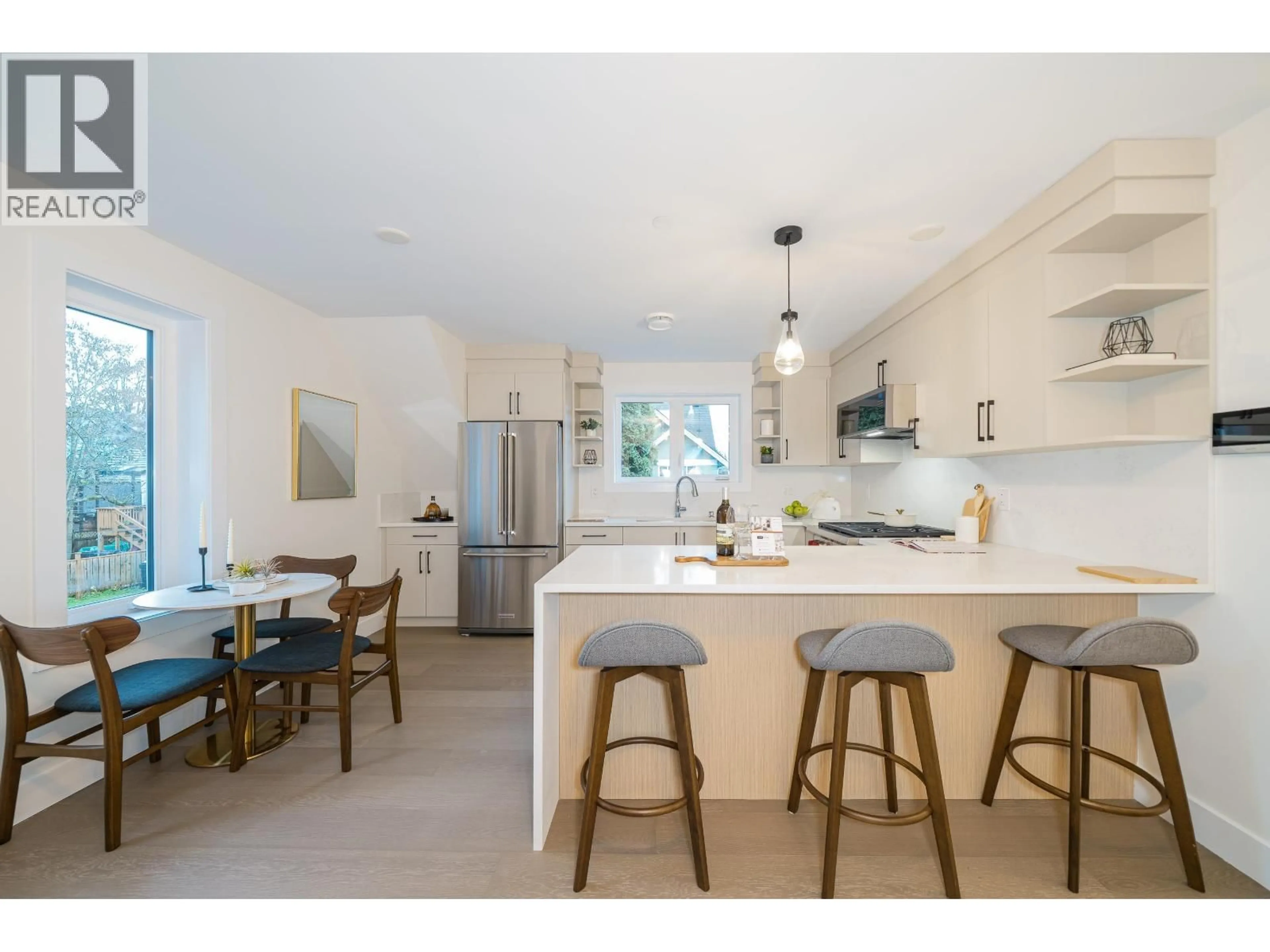 Open concept kitchen, unknown for 1926 WILLIAM STREET, Vancouver British Columbia V5L2R8