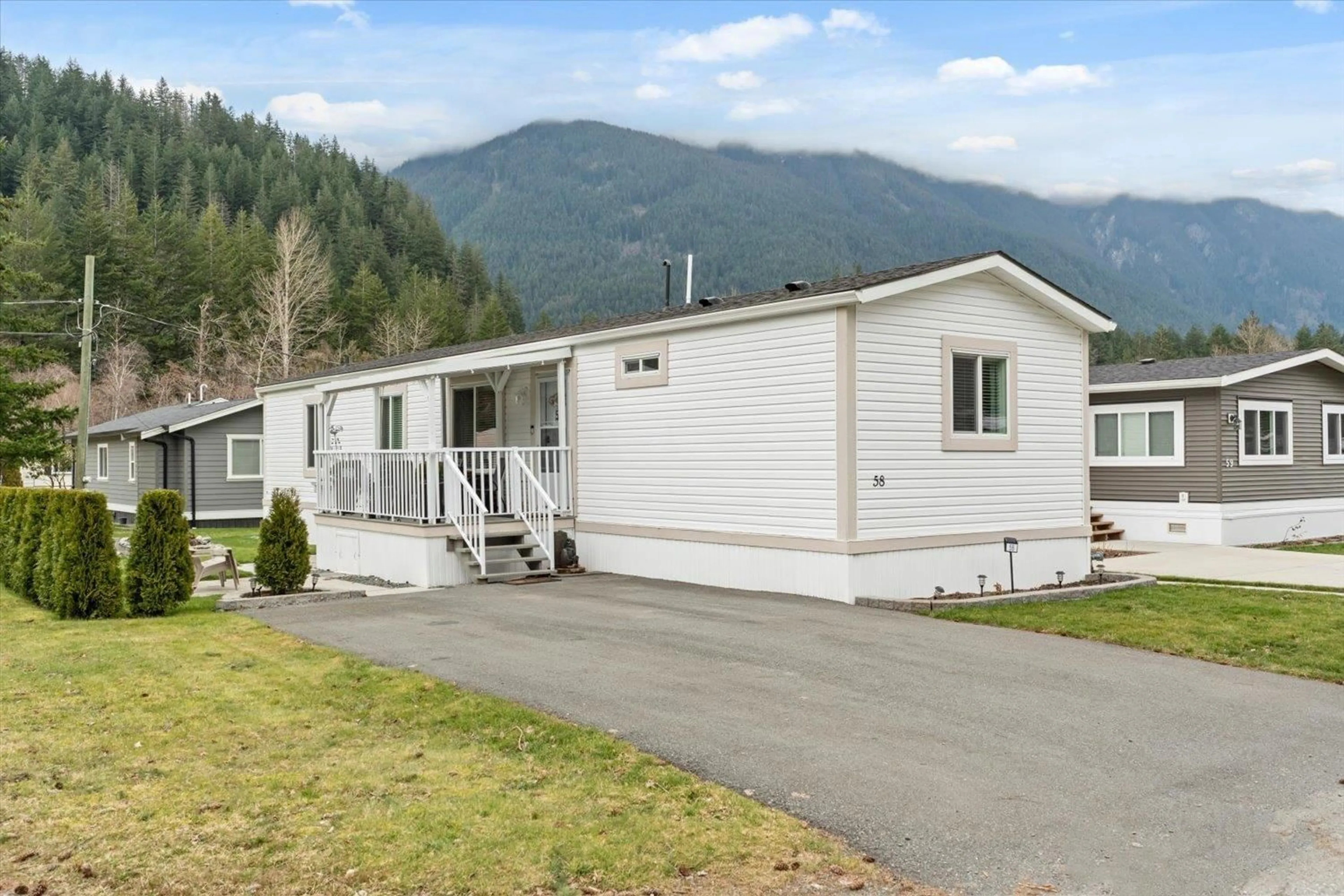 Home with vinyl exterior material, mountain view for 58 - 65367 KAWKAWA LAKE ROAD, Hope British Columbia V0X1L1