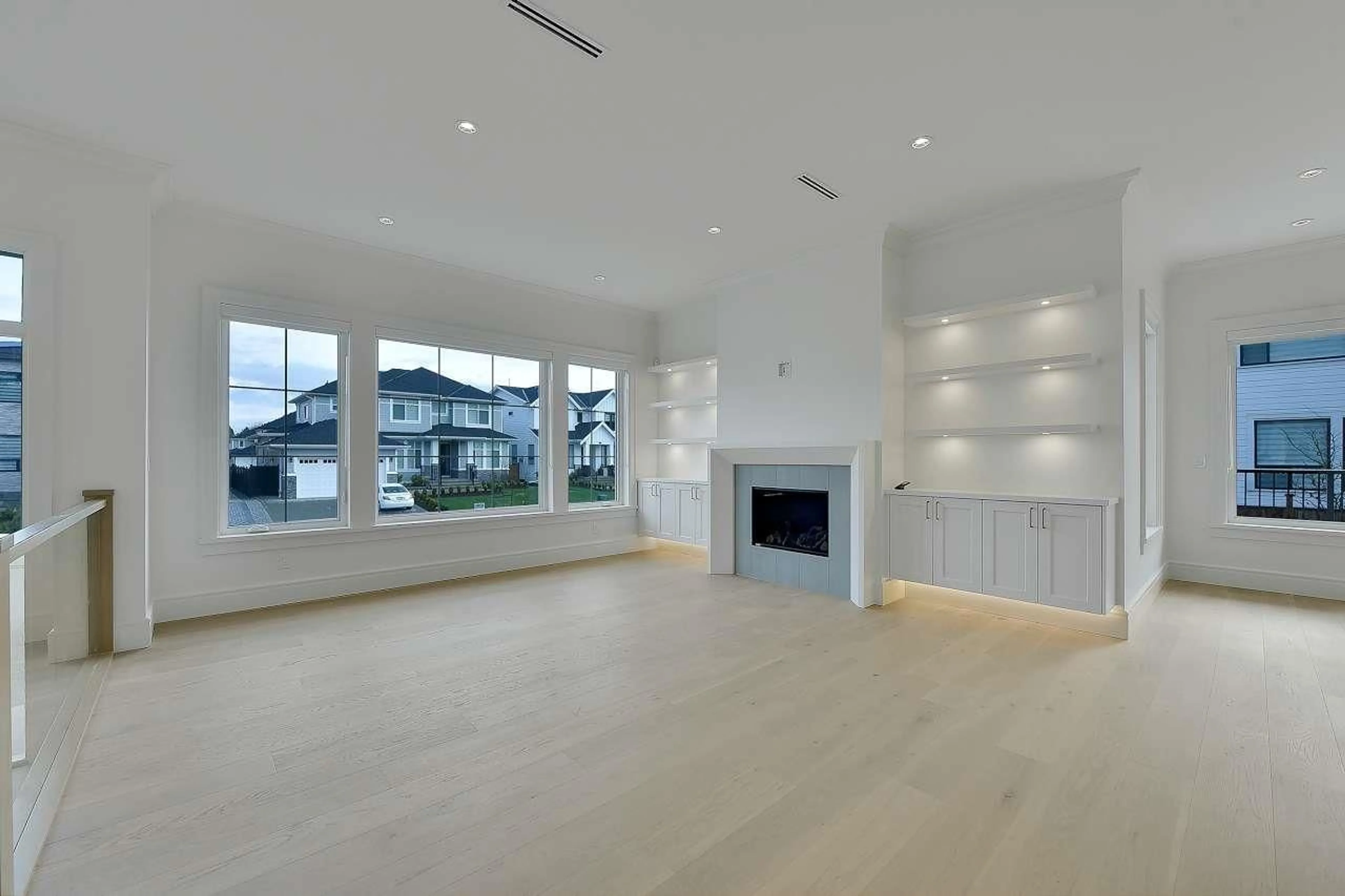 A pic of a room for 19716 32A AVENUE, Langley British Columbia V3A0N9