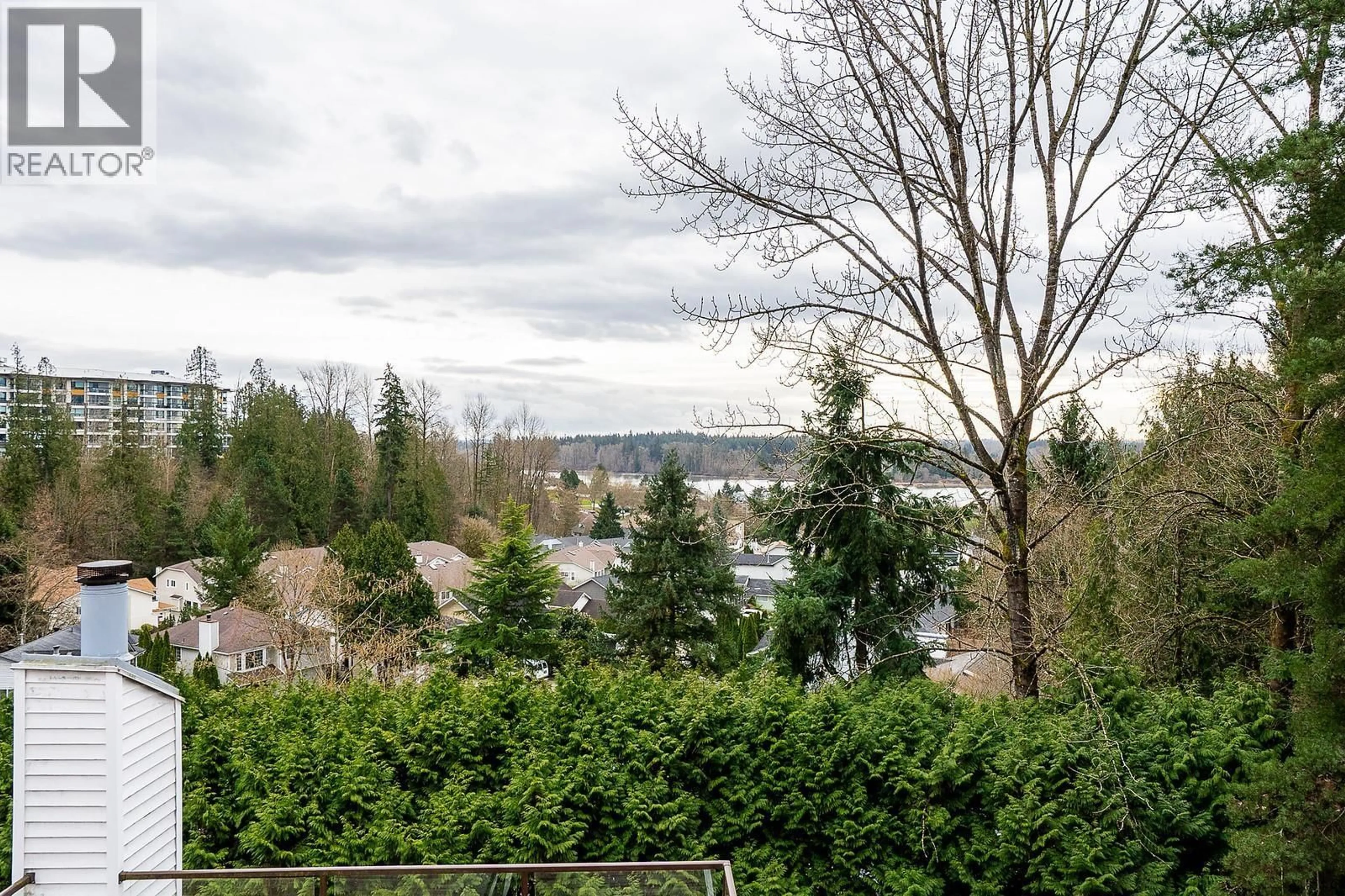 A pic from outside/outdoor area/front of a property/back of a property/a pic from drone, water/lake/river/ocean view for 305 - 11726 225TH STREET, Maple Ridge British Columbia V2X6E4