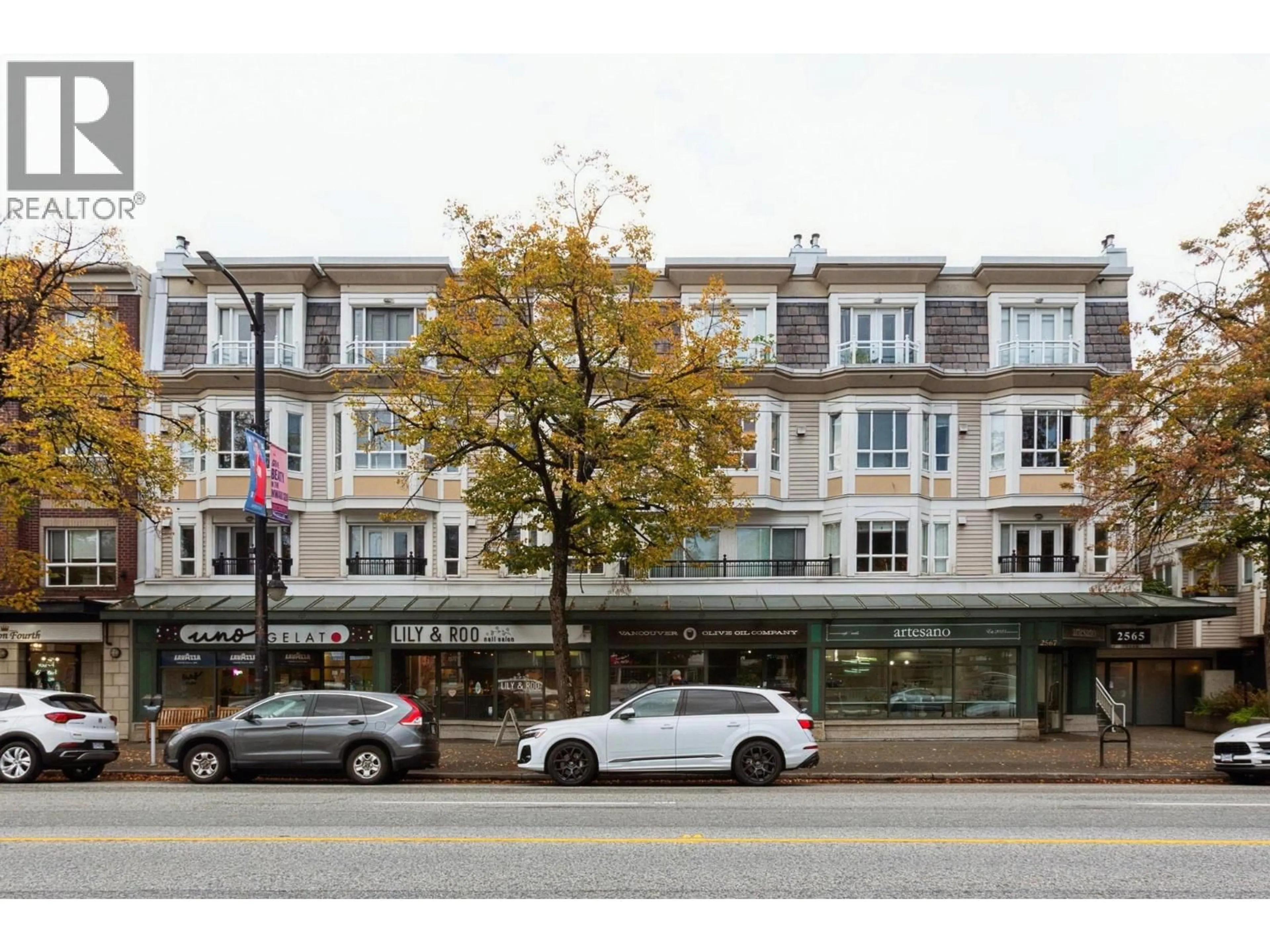 Blurry image for 249 - 2565 BROADWAY, Vancouver British Columbia V6K2E9