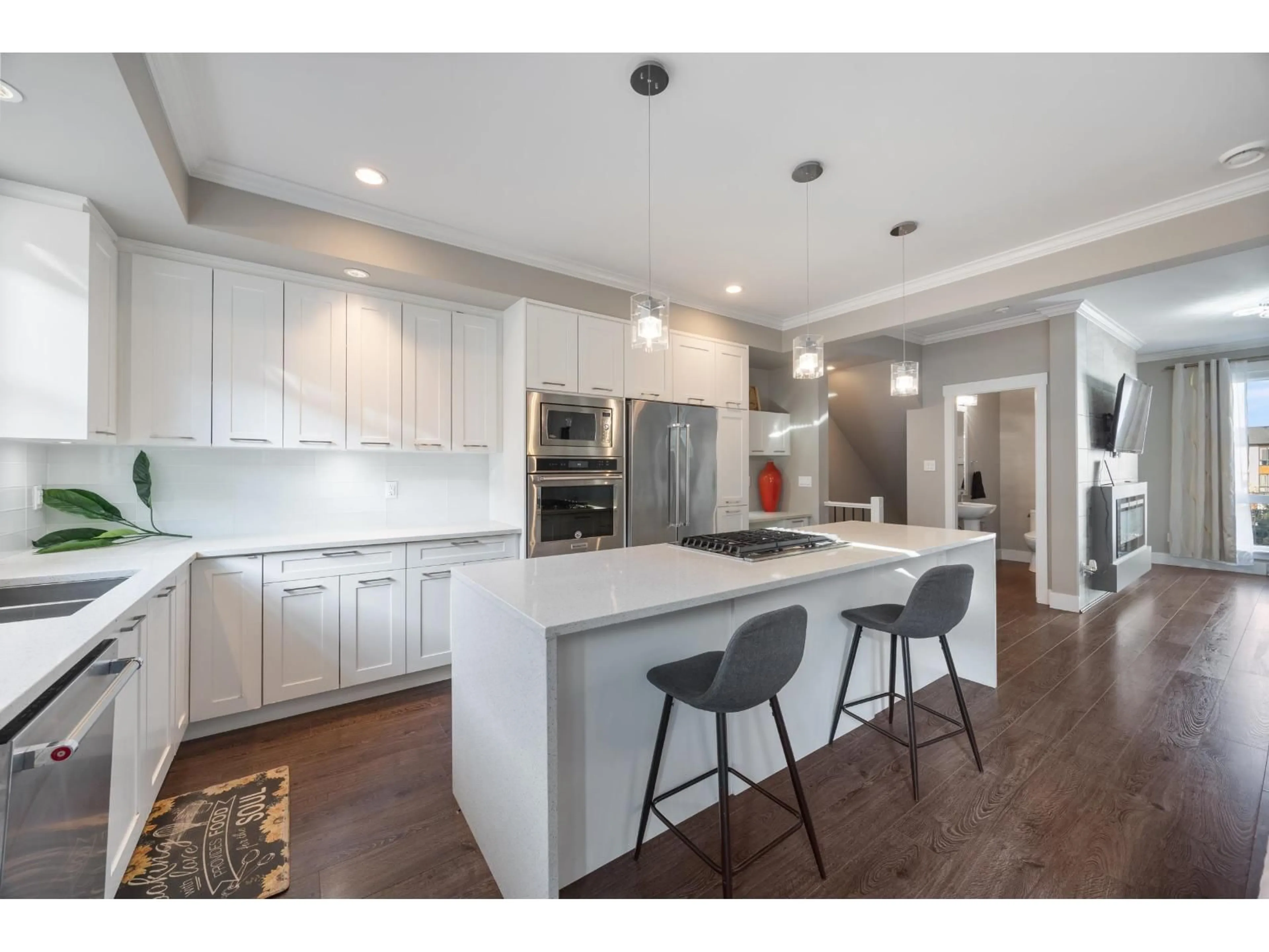 Open concept kitchen, unknown for 154 - 16488 64 AVENUE, Surrey British Columbia V3S6X6