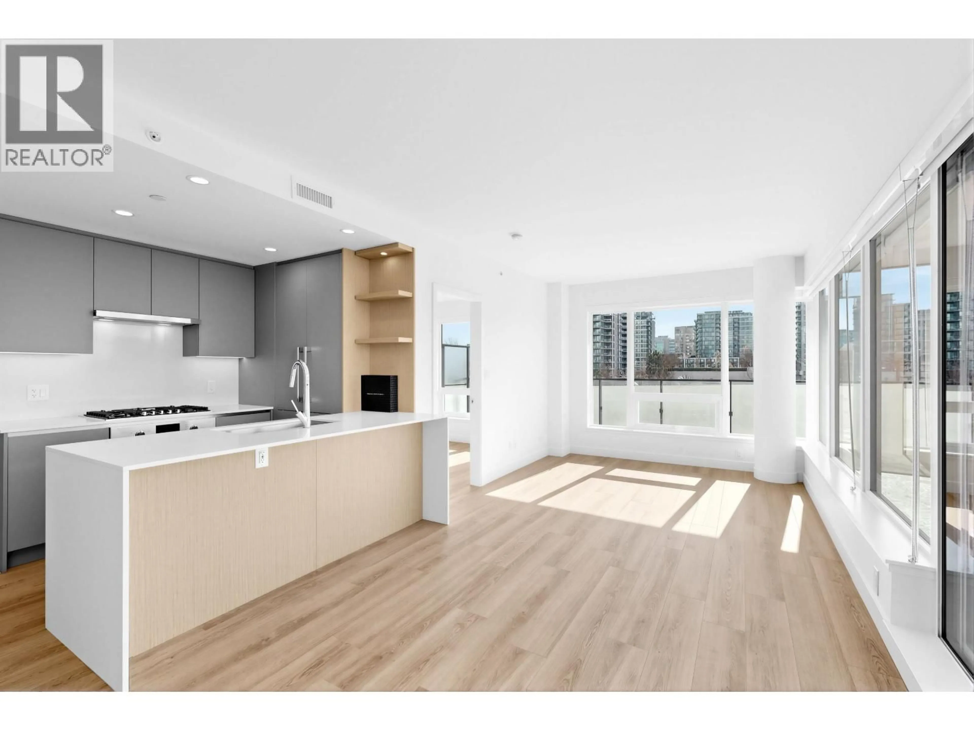 Open concept kitchen, unknown for 407 - 7977 LANSDOWNE ROAD, Richmond British Columbia V6X0X7