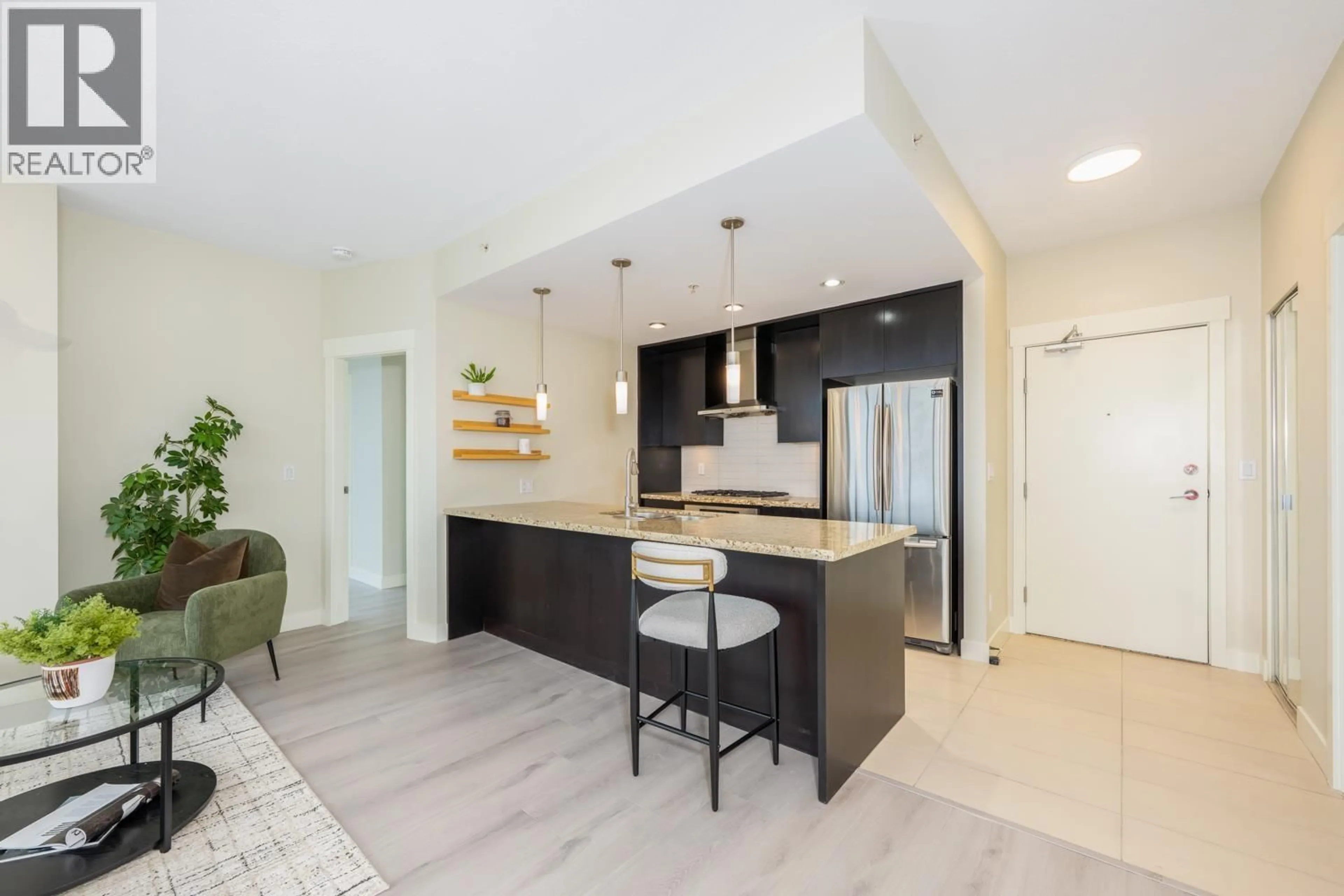 Open concept kitchen, ceramic/tile floor for 2808 - 7088 18TH AVENUE, Burnaby British Columbia V3N0A2