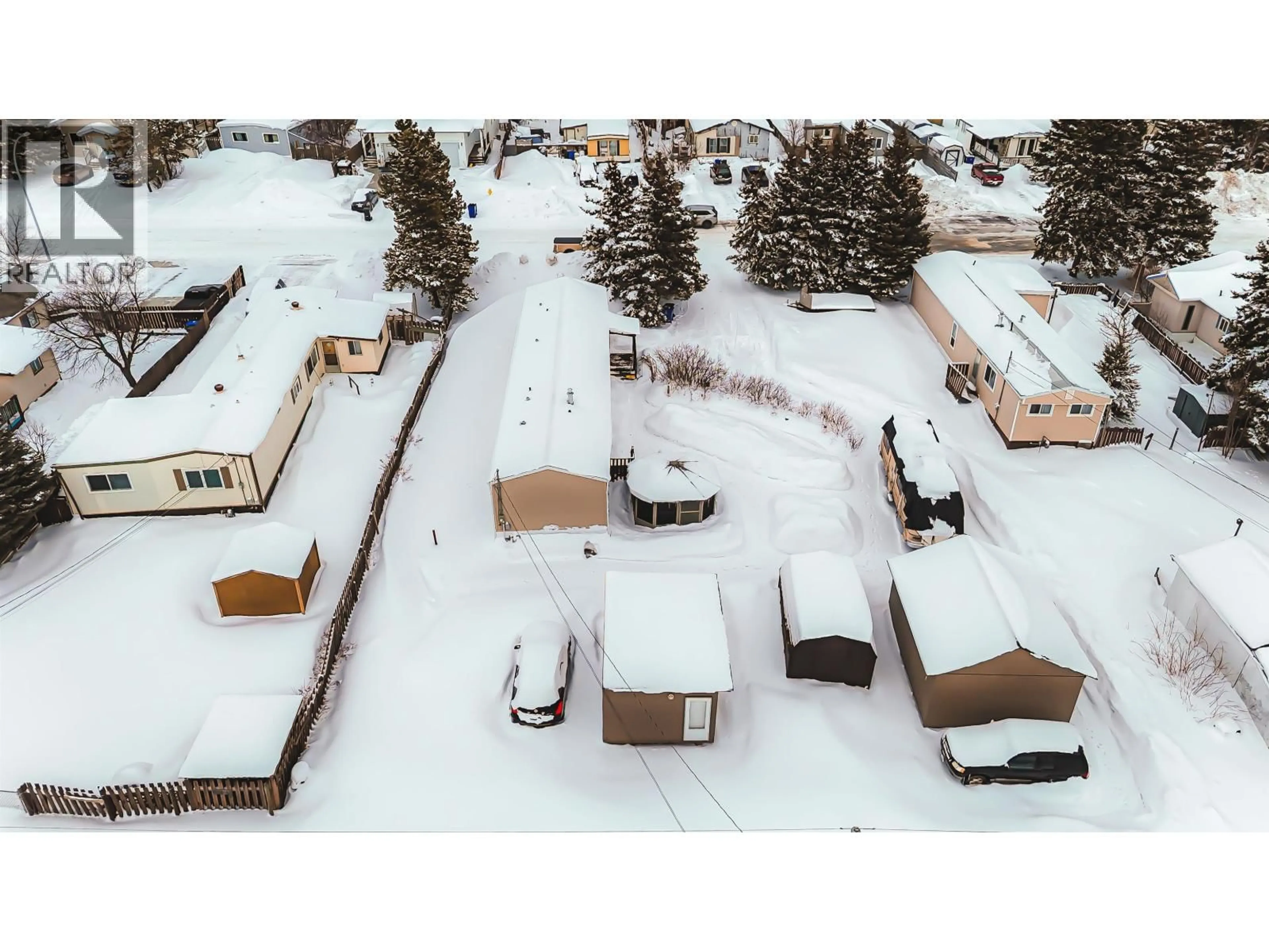 A pic from outside/outdoor area/front of a property/back of a property/a pic from drone, street for 8920 75 STREET, Fort St. John British Columbia V1J2Z2