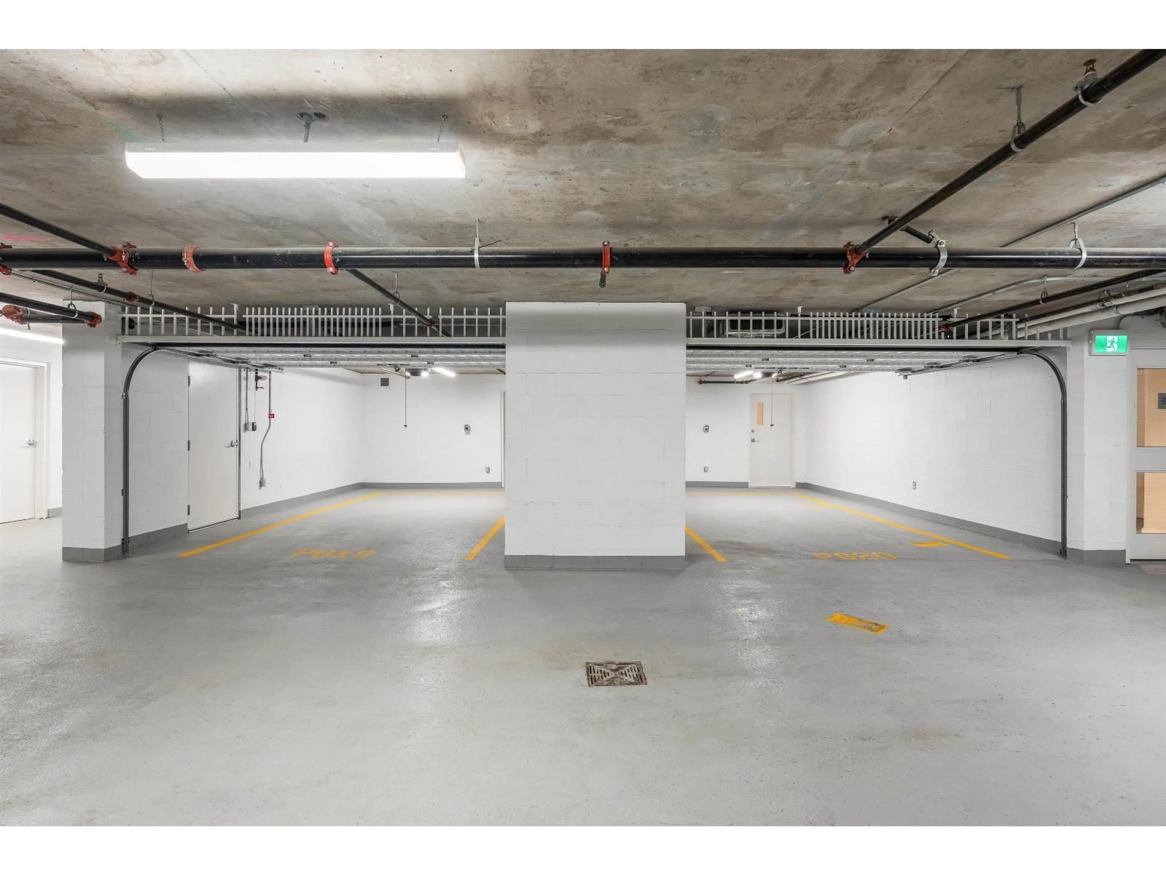 Parking for TH4 - 13778 100TH AVENUE, Surrey British Columbia V3T0V2