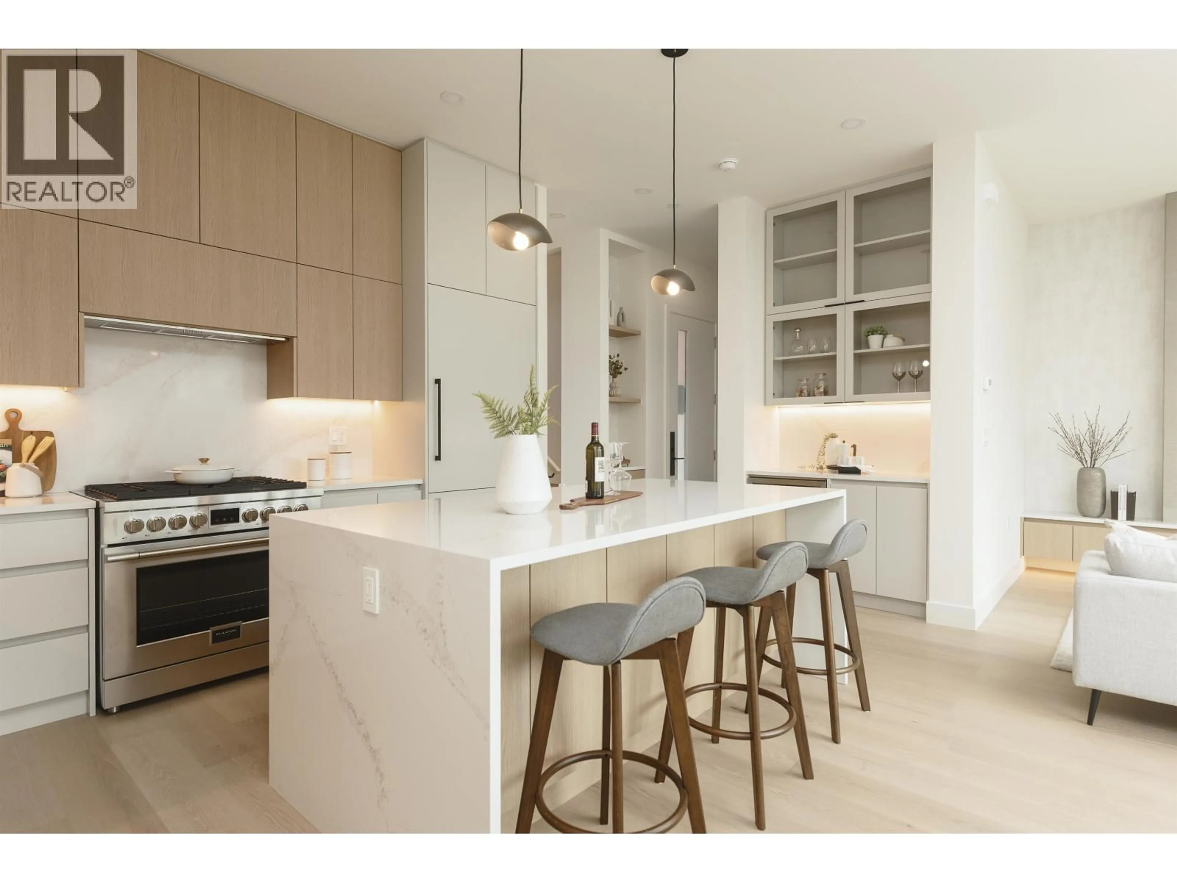 Contemporary kitchen, unknown for 2 - 735 10TH AVENUE, Vancouver British Columbia V5T2A8