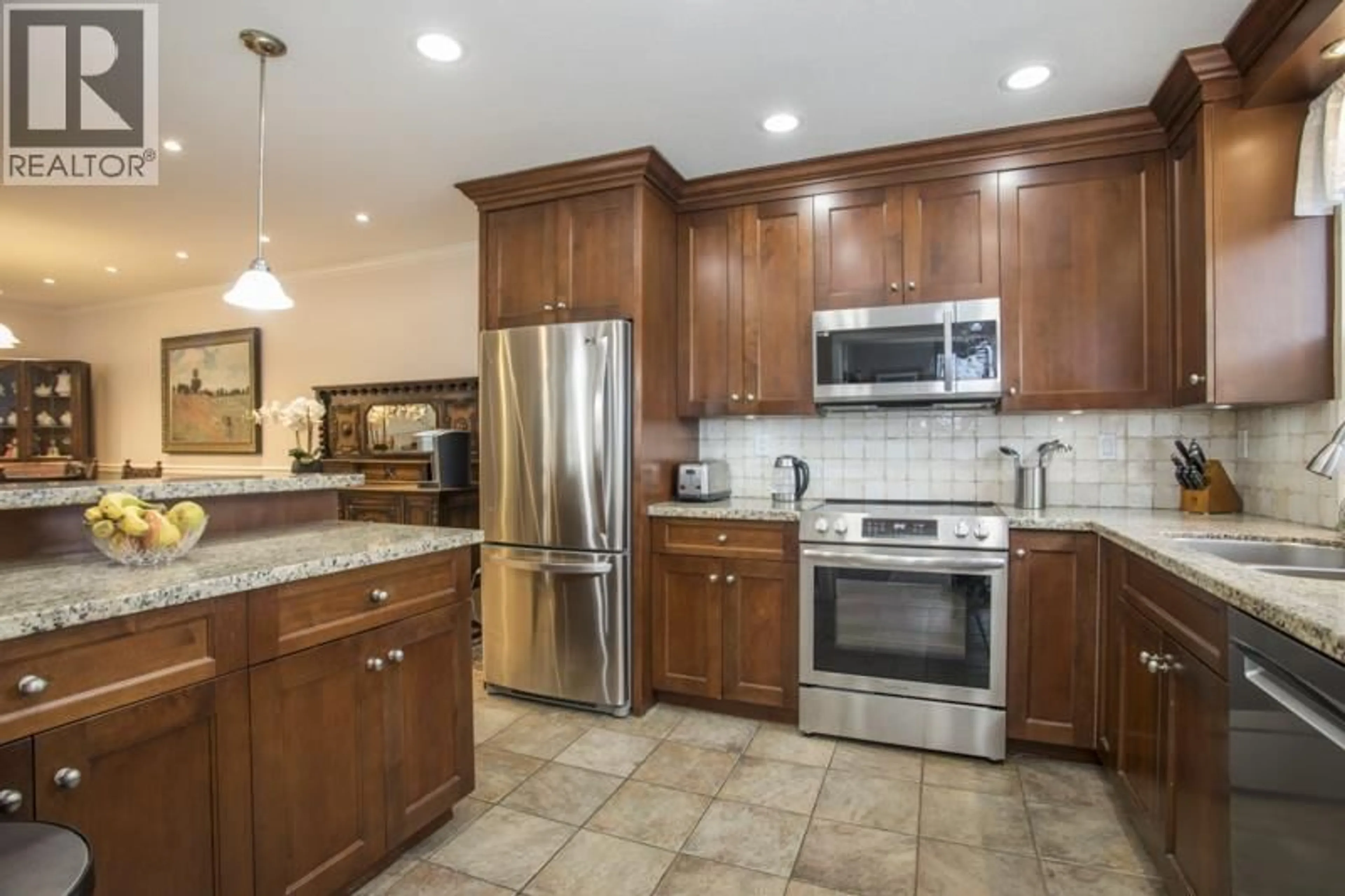 Open concept kitchen, ceramic/tile floor for 40 - 7540 ABERCROMBIE DRIVE, Richmond British Columbia V6Y3J8