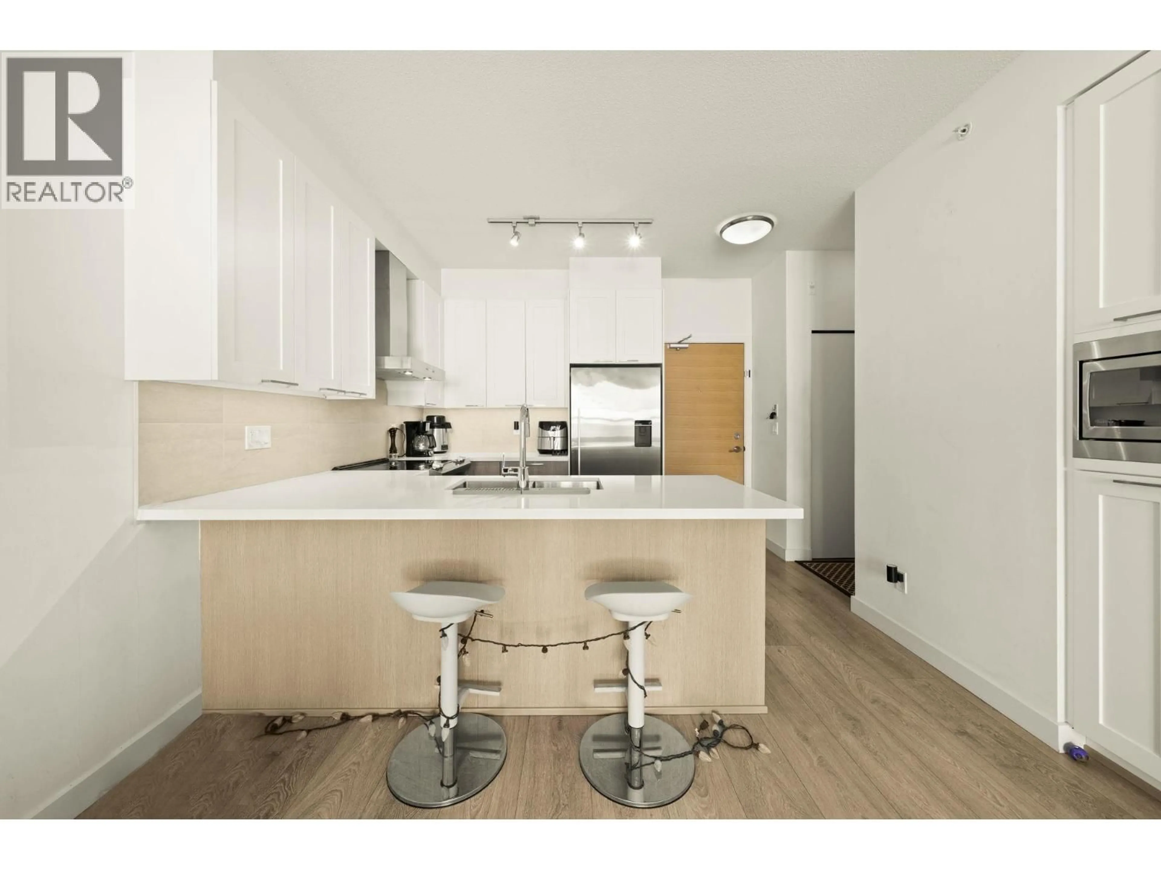 Open concept kitchen, unknown for 412 - 611 REGAN AVENUE, Coquitlam British Columbia V3J0E5