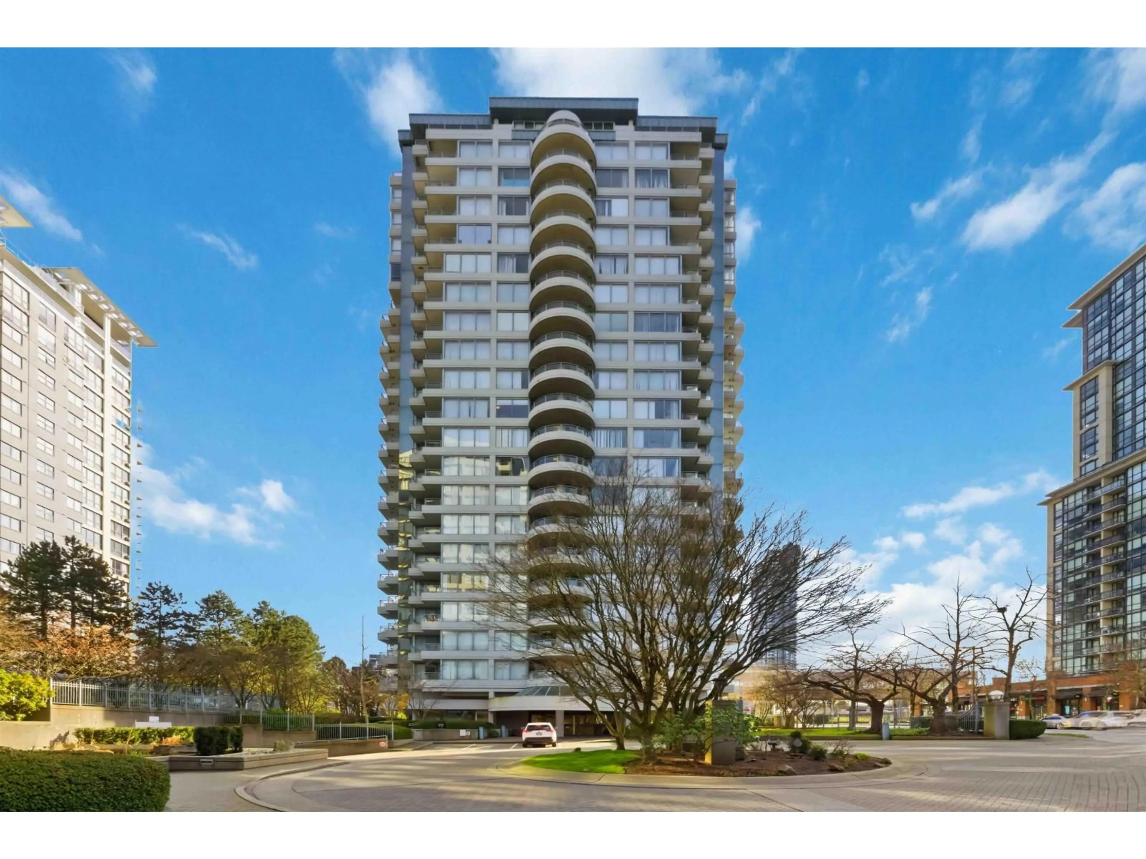 A pic from outside/outdoor area/front of a property/back of a property/a pic from drone, unknown for 505 - 13383 108 AVE AVENUE, Surrey British Columbia V3T5T6