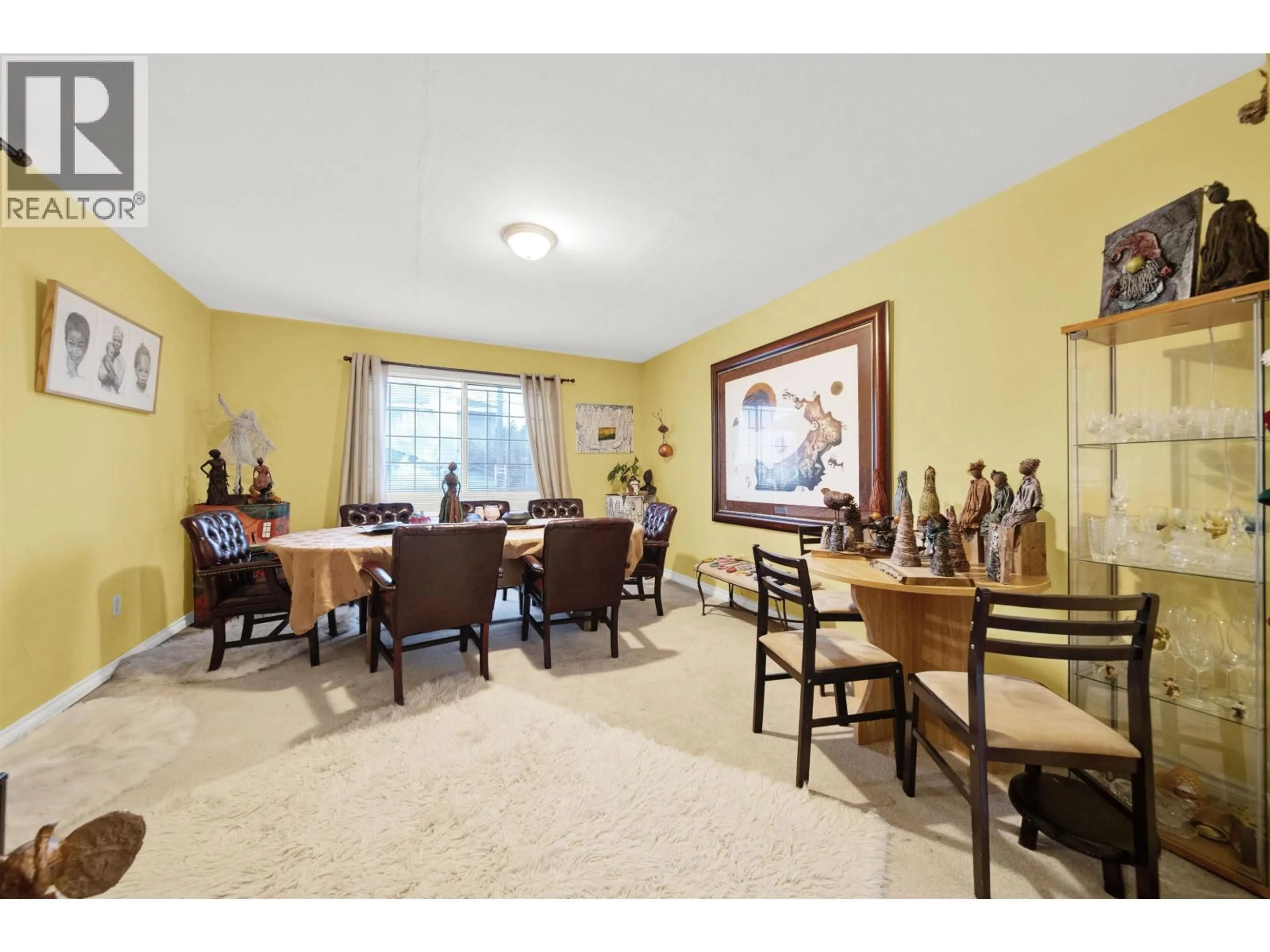 Dining room, unknown for 7893 CUMBERLAND STREET, Burnaby British Columbia V3N3Y6