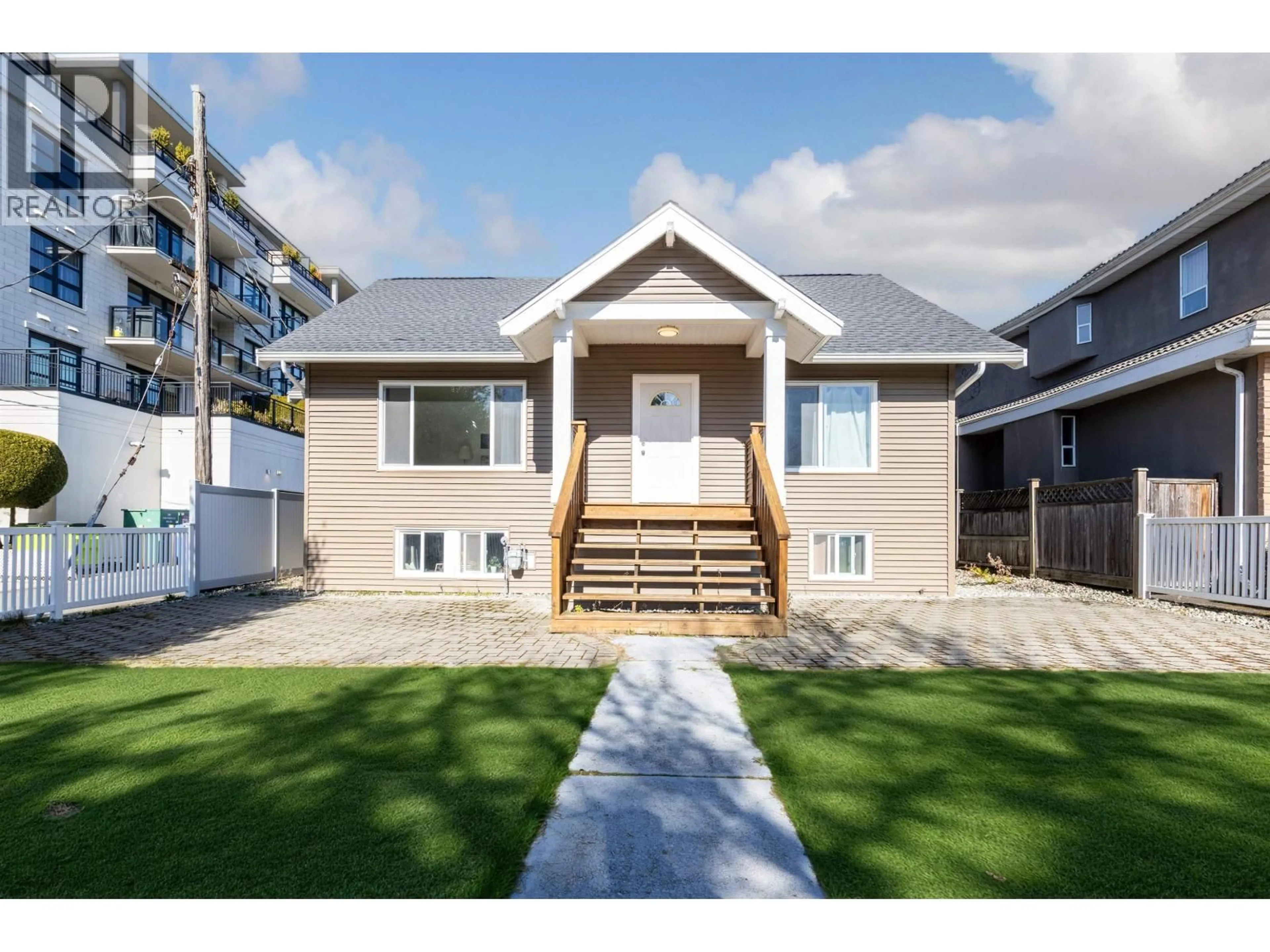 Home with vinyl exterior material, street for 2079 46TH AVENUE, Vancouver British Columbia V6M2K8