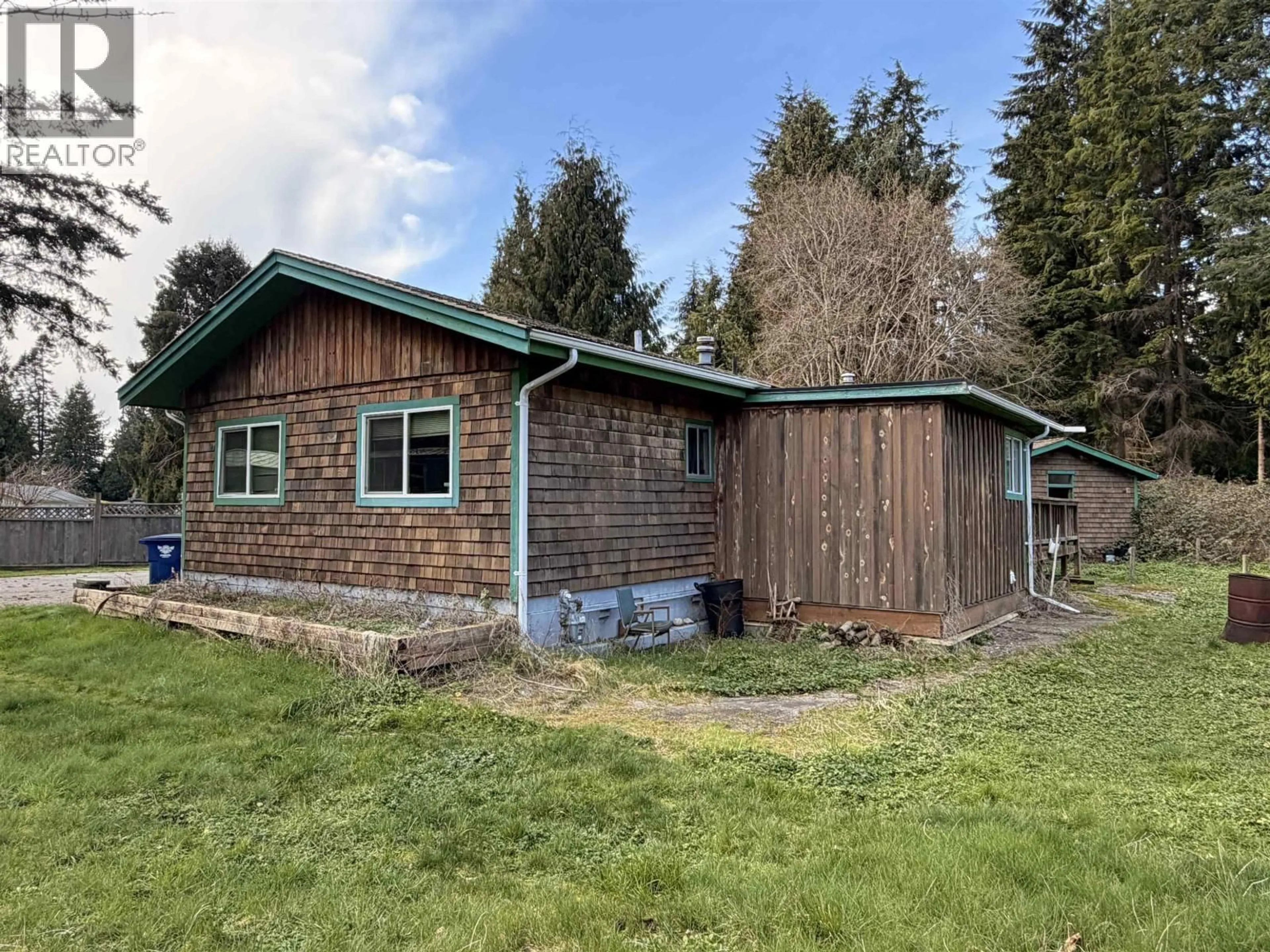 Shed for 4488 HUPIT STREET, Sechelt British Columbia V7Z0B3