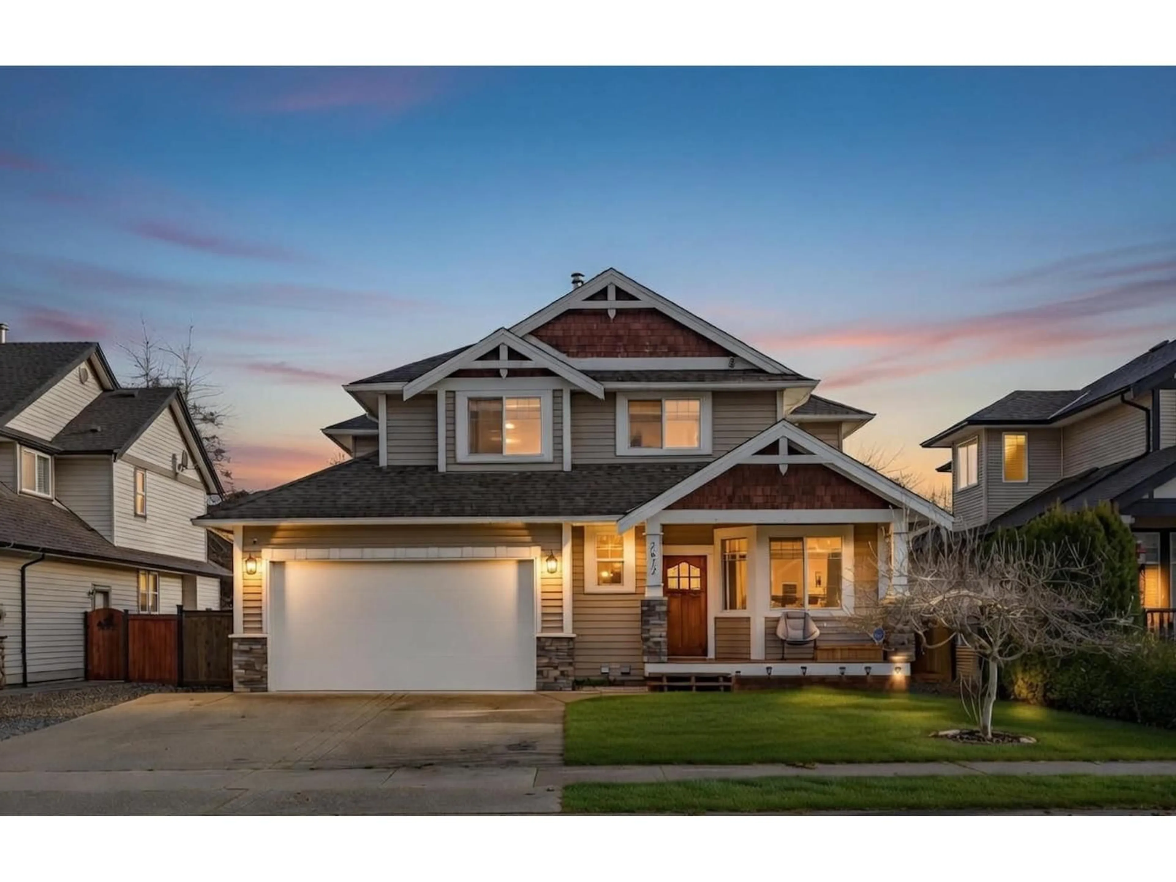 Home with vinyl exterior material, street for 2872 CAMBIE STREET, Abbotsford British Columbia V4X2R9