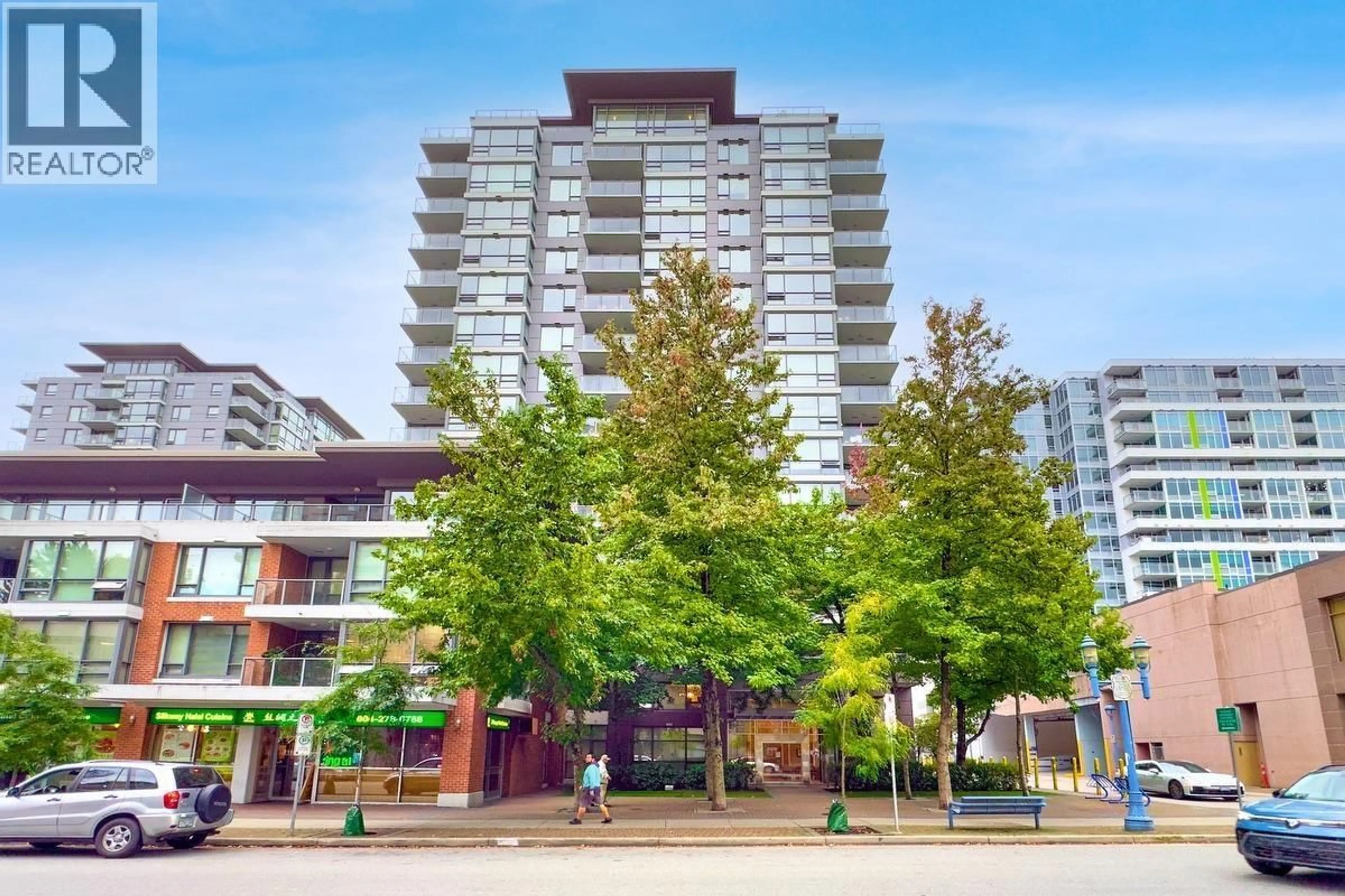 Patio, building for 209 - 8100 SABA ROAD, Richmond British Columbia V6Y4H1