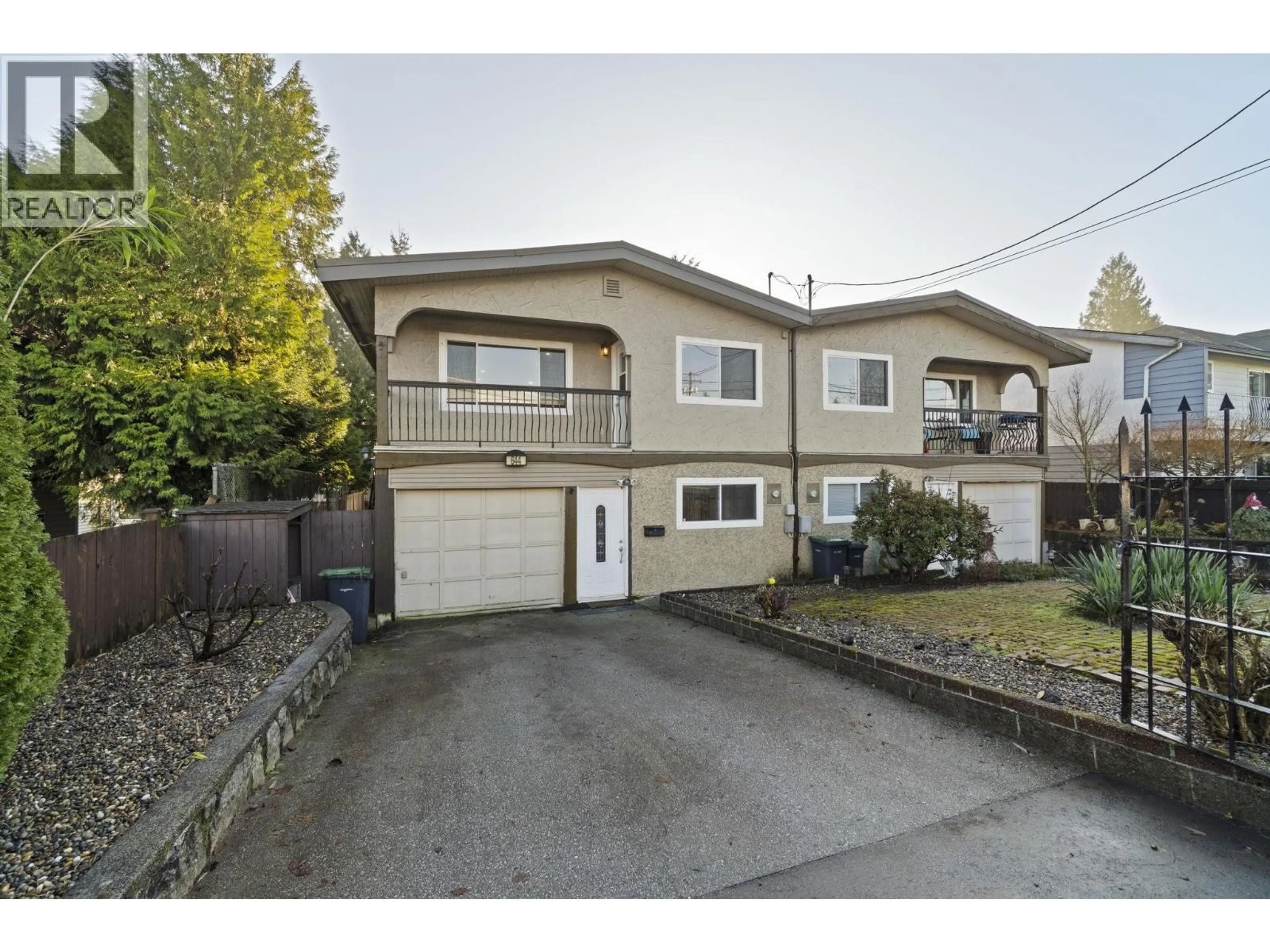A pic from outside/outdoor area/front of a property/back of a property/a pic from drone, street for 644 ALDERSON AVENUE, Coquitlam British Columbia V3K1T5