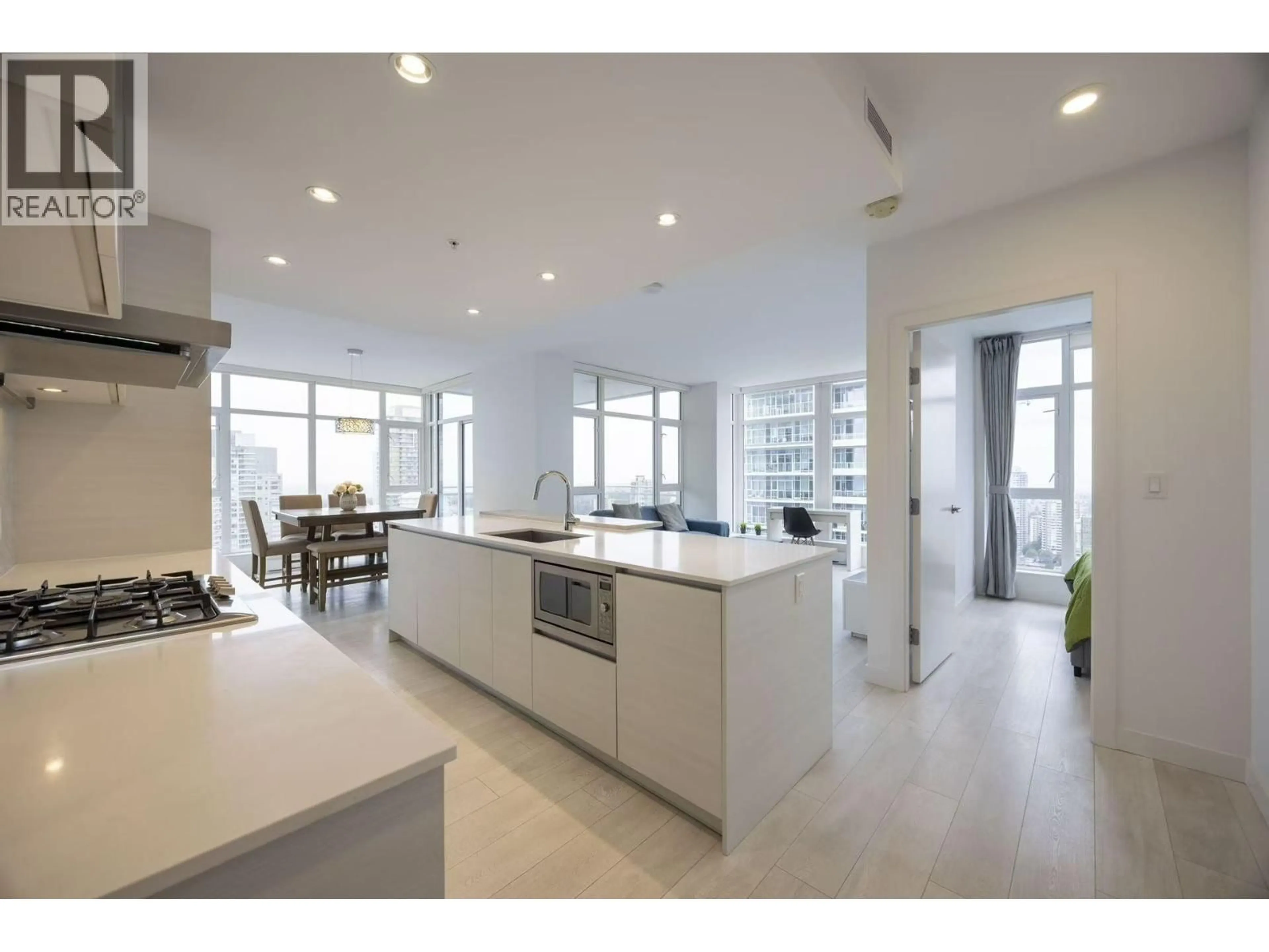 Open concept kitchen, unknown for 3606 - 4670 ASSEMBLY WAY, Burnaby British Columbia V5H0H3