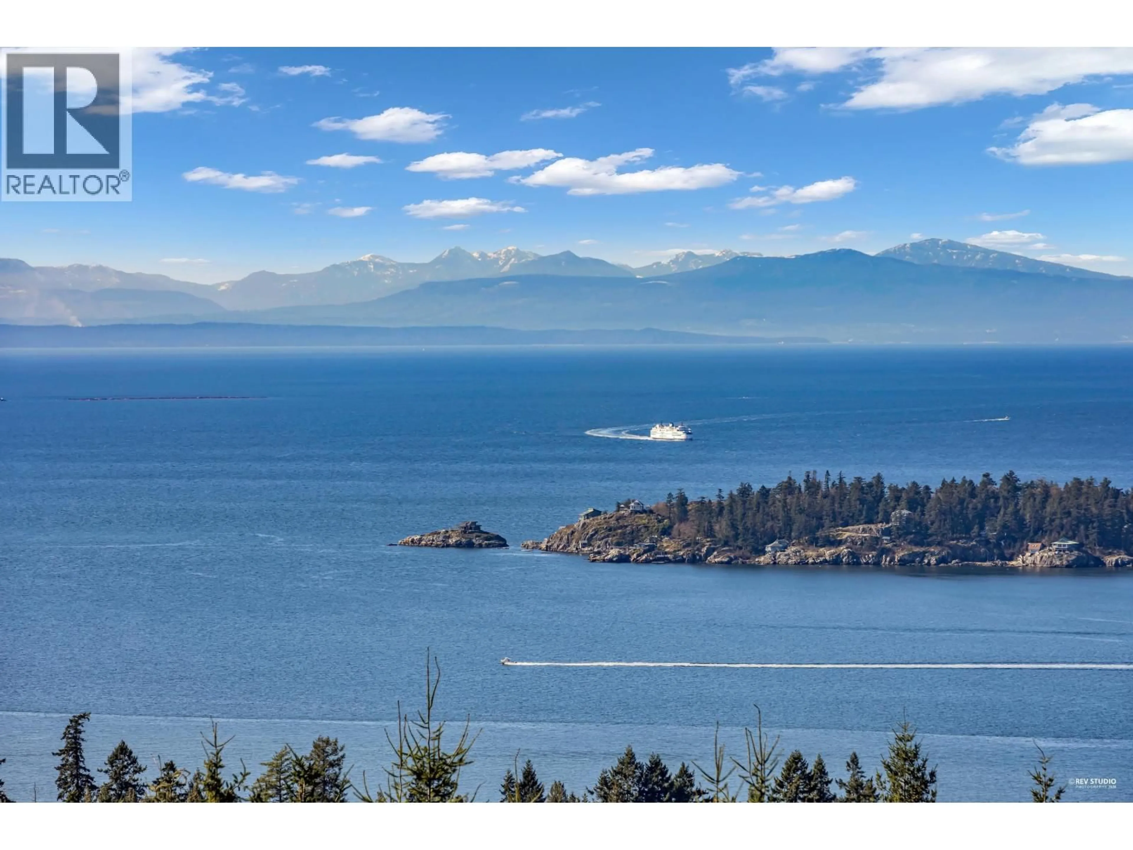 Blurry image for 4795 WESTWOOD DRIVE, West Vancouver British Columbia V7S3B5