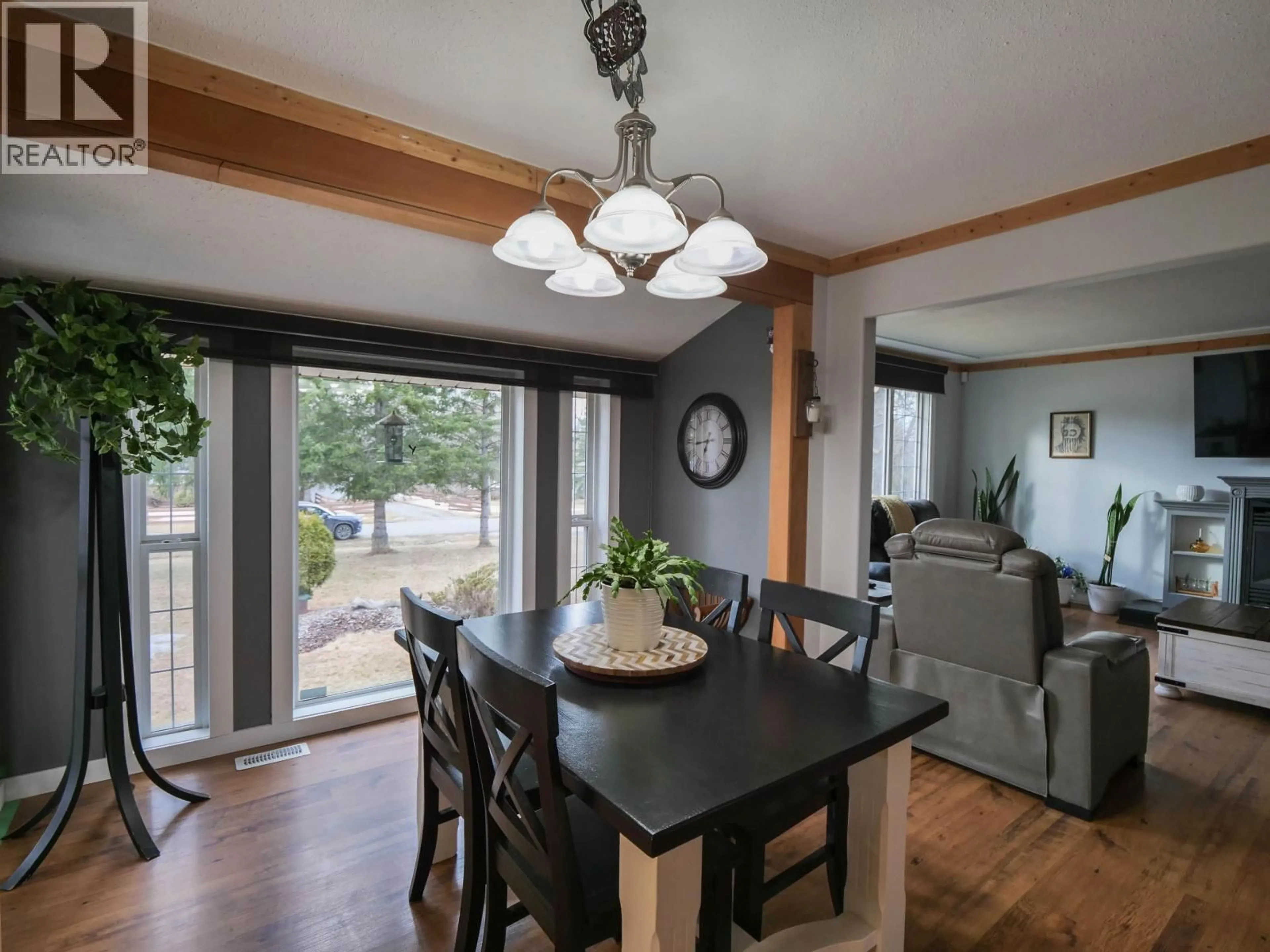 Dining room, wood/laminate floor for 1286 REDWOOD ROAD, Quesnel British Columbia V2J4V5