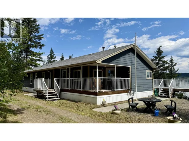 4574 CAVERLY ROAD, Lac La Hache 2