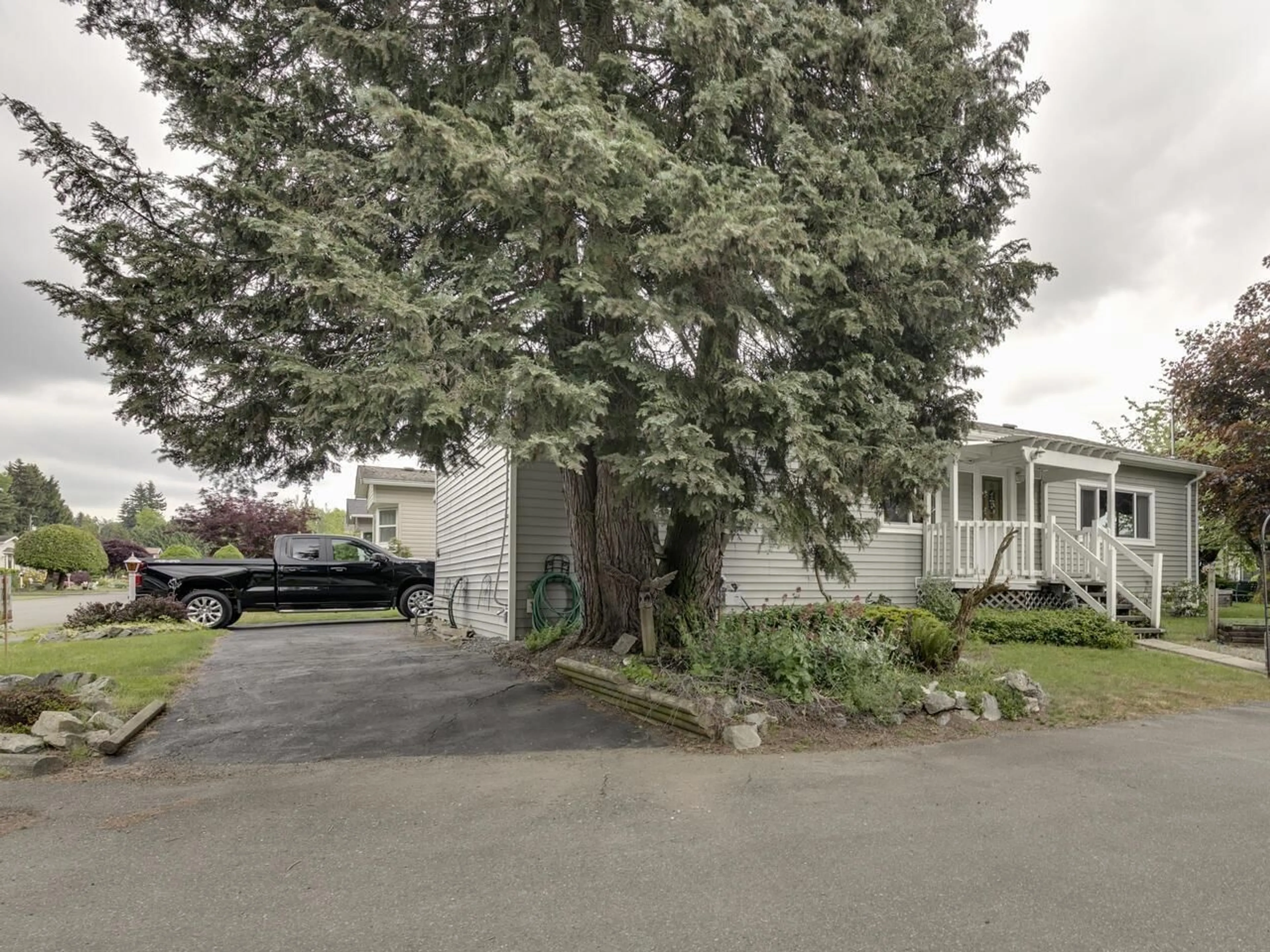 Unknown for 70 - 31313 LIVINGSTONE AVENUE, Abbotsford British Columbia V2T4T1