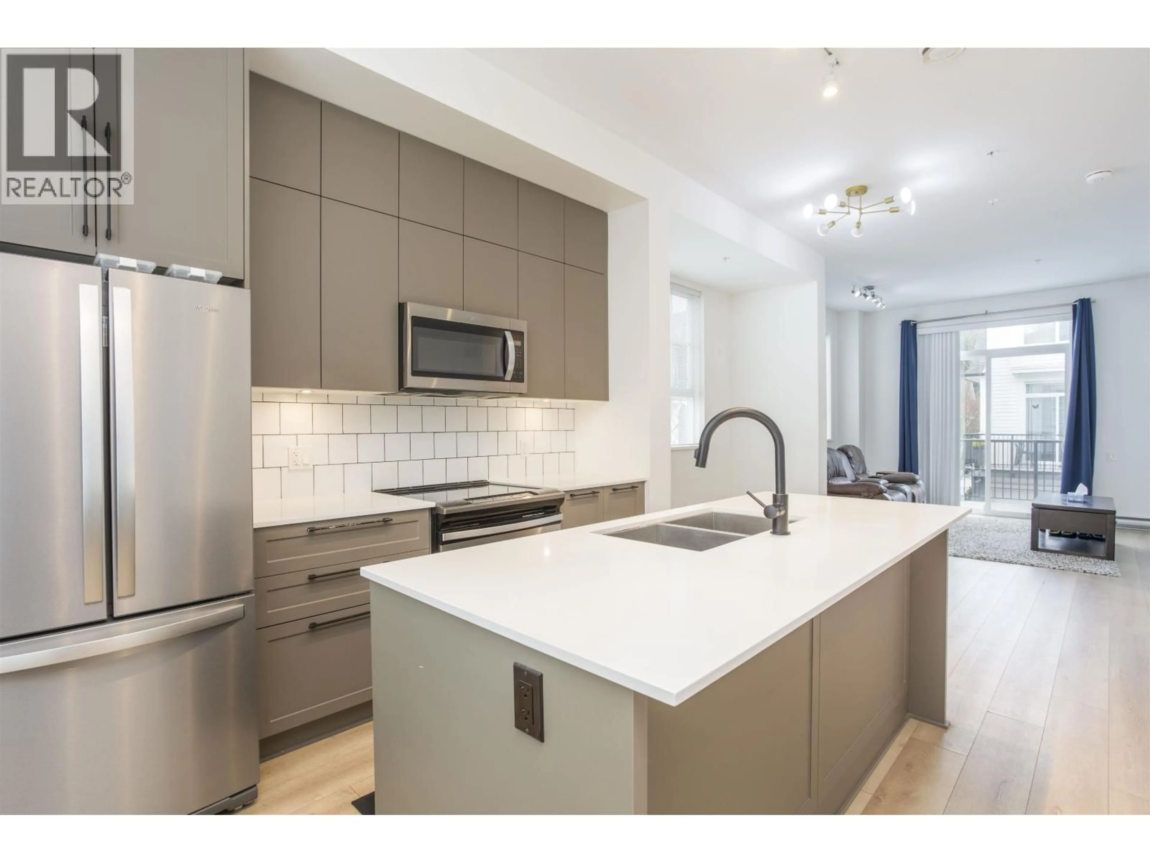 Open concept kitchen, ceramic/tile floor for 47 - 19696 HAMMOND ROAD, Pitt Meadows British Columbia V3Y0G7