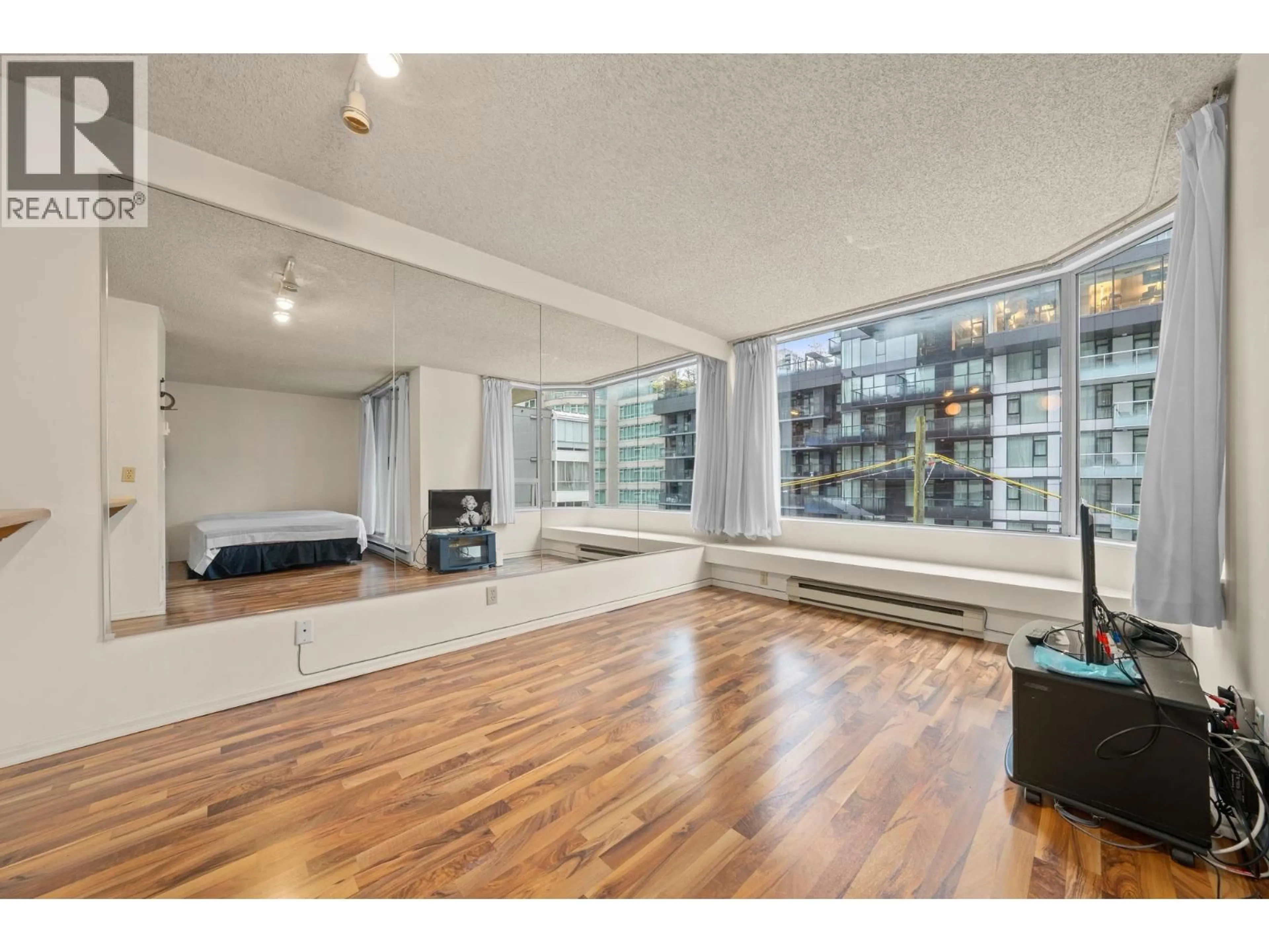 A pic of a room for 307 - 1330 HORNBY STREET, Vancouver British Columbia V6Z1W5