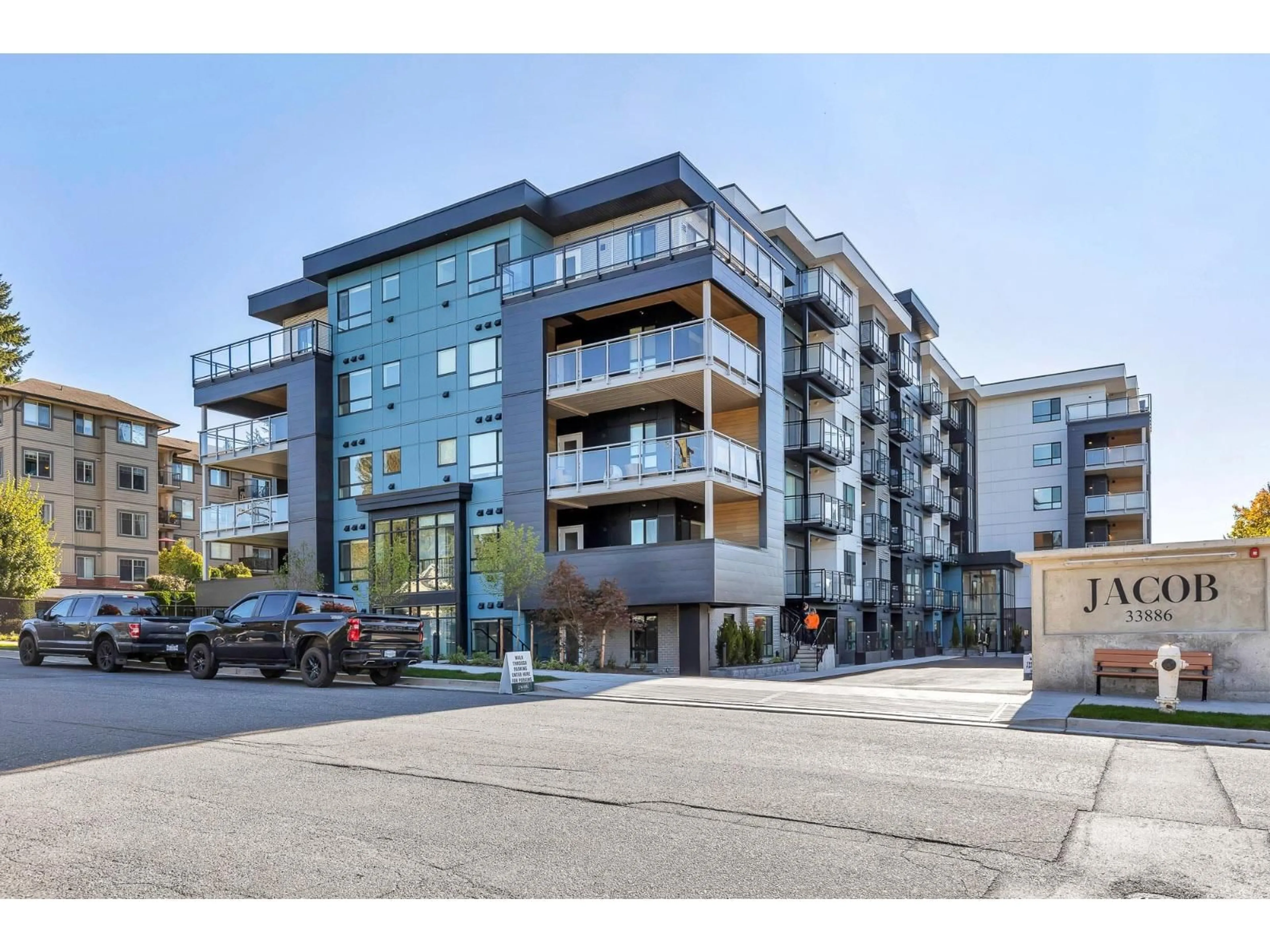 Unknown for 304 - 33886 PINE STREET, Abbotsford British Columbia V2S0N9