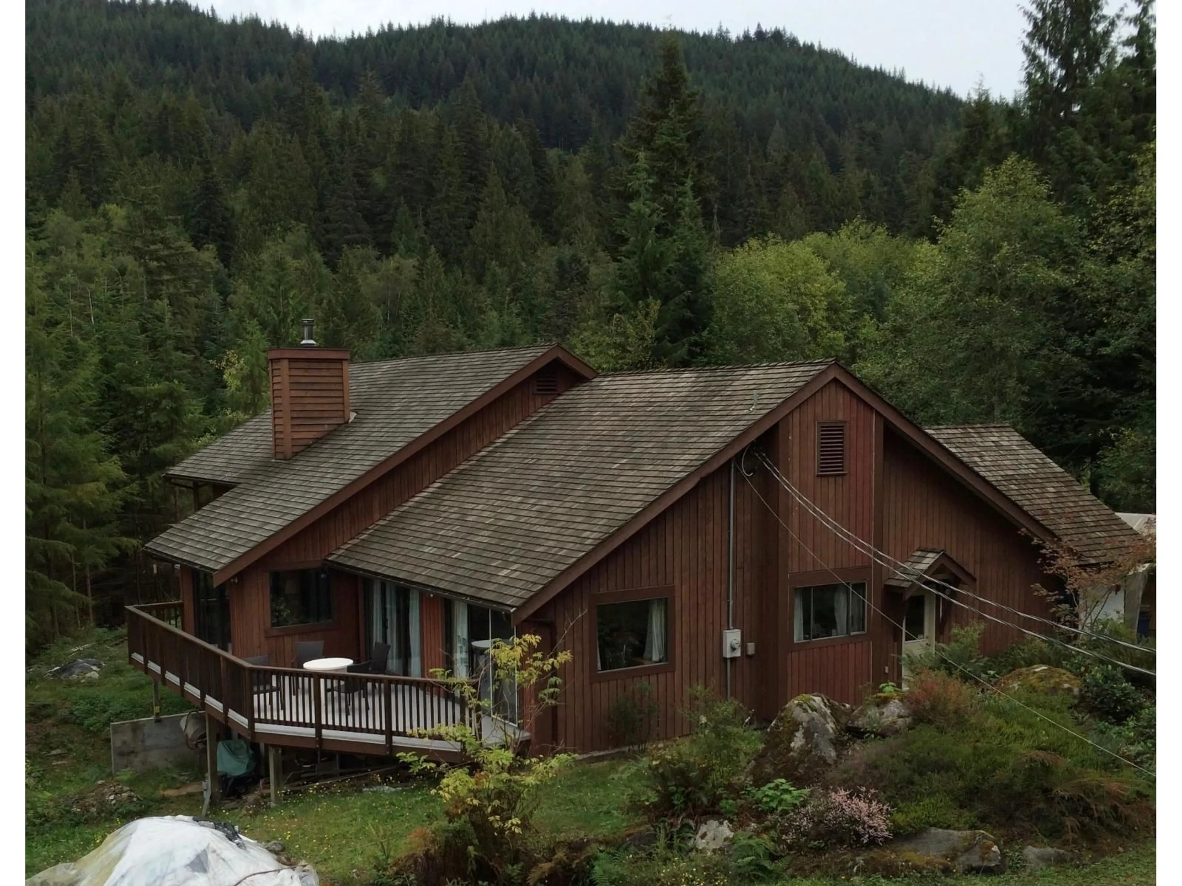 A pic from outside/outdoor area/front of a property/back of a property/a pic from drone, mountain view for 12530 JOHNSON STREET, Mission British Columbia V4S1L5