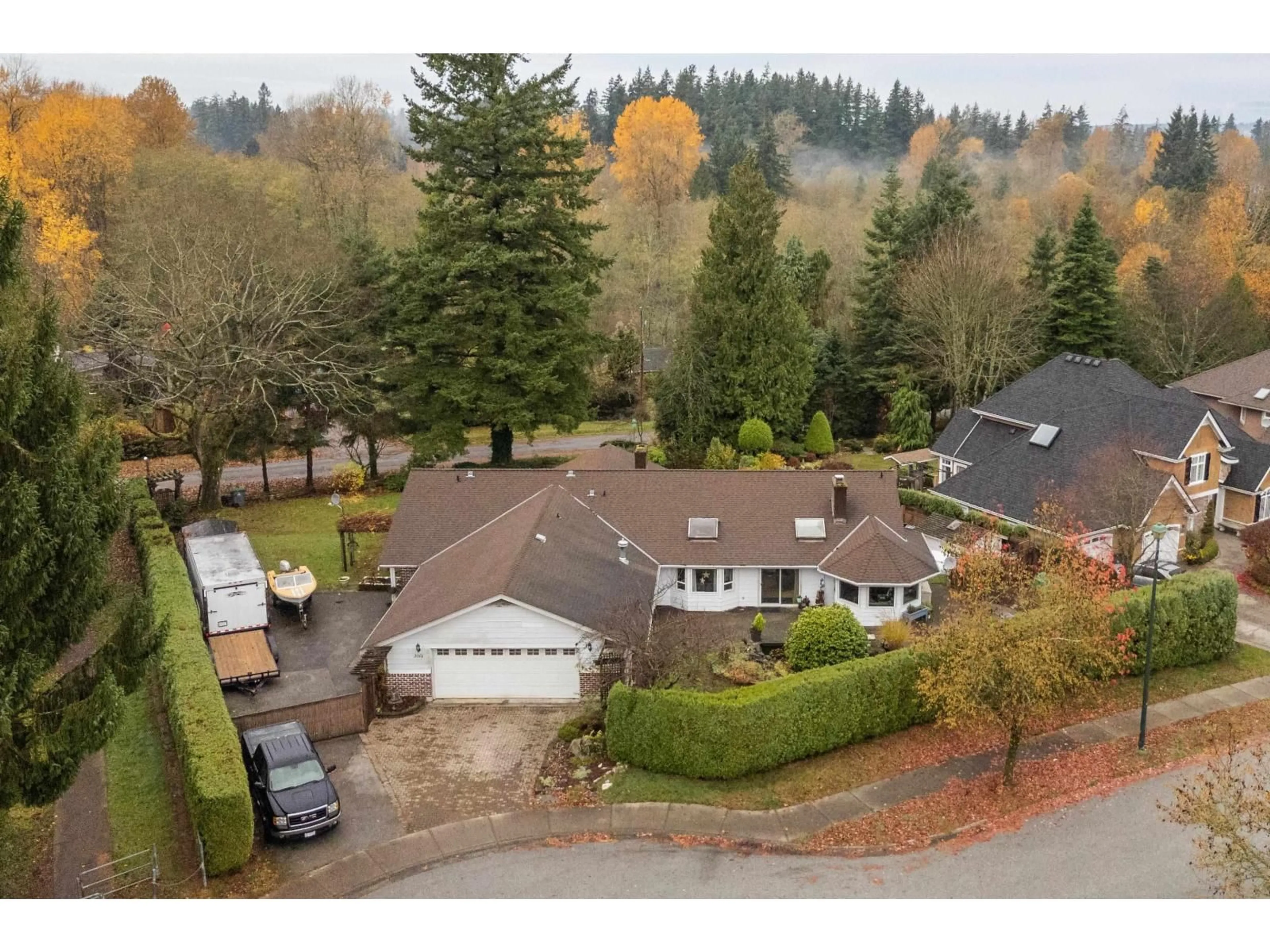 A pic from outside/outdoor area/front of a property/back of a property/a pic from drone, unknown for 3010 SEMIAMHOO TRAIL, Surrey British Columbia V4P1H3