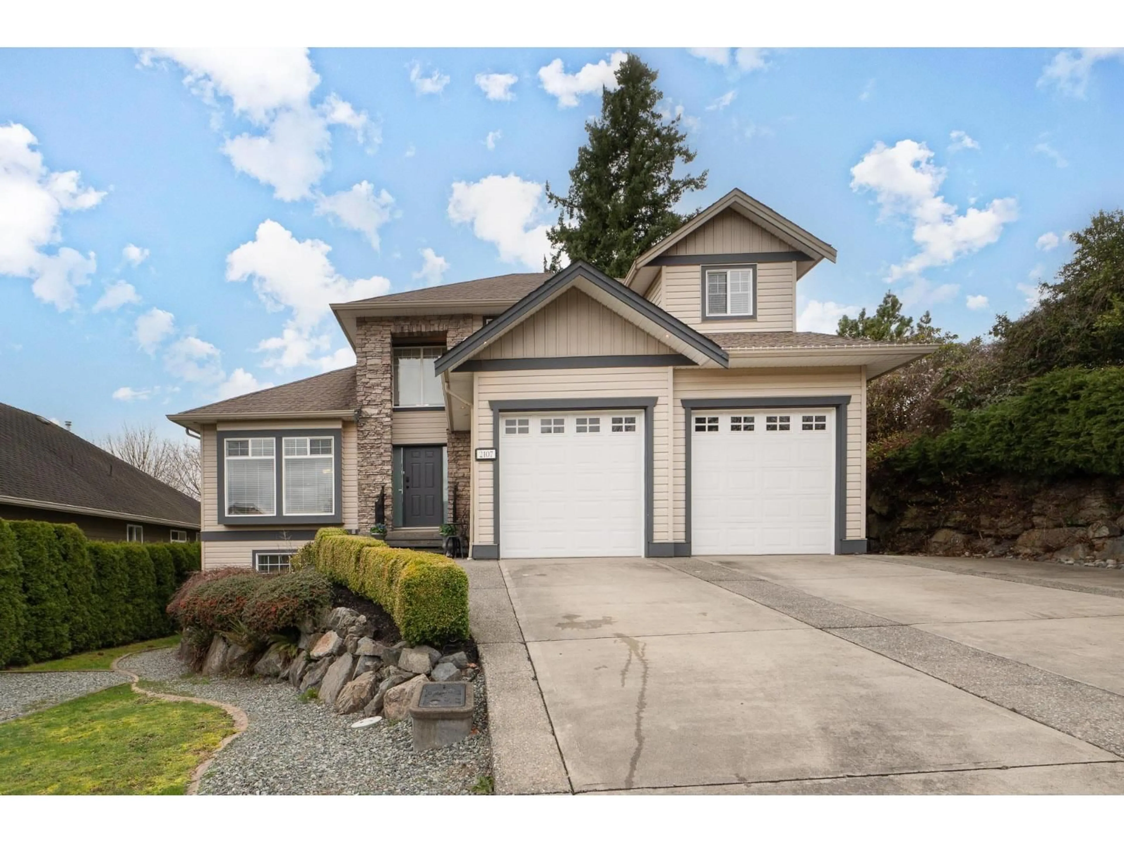 Unknown for 2107 ESSEX DRIVE, Abbotsford British Columbia V2S7R8