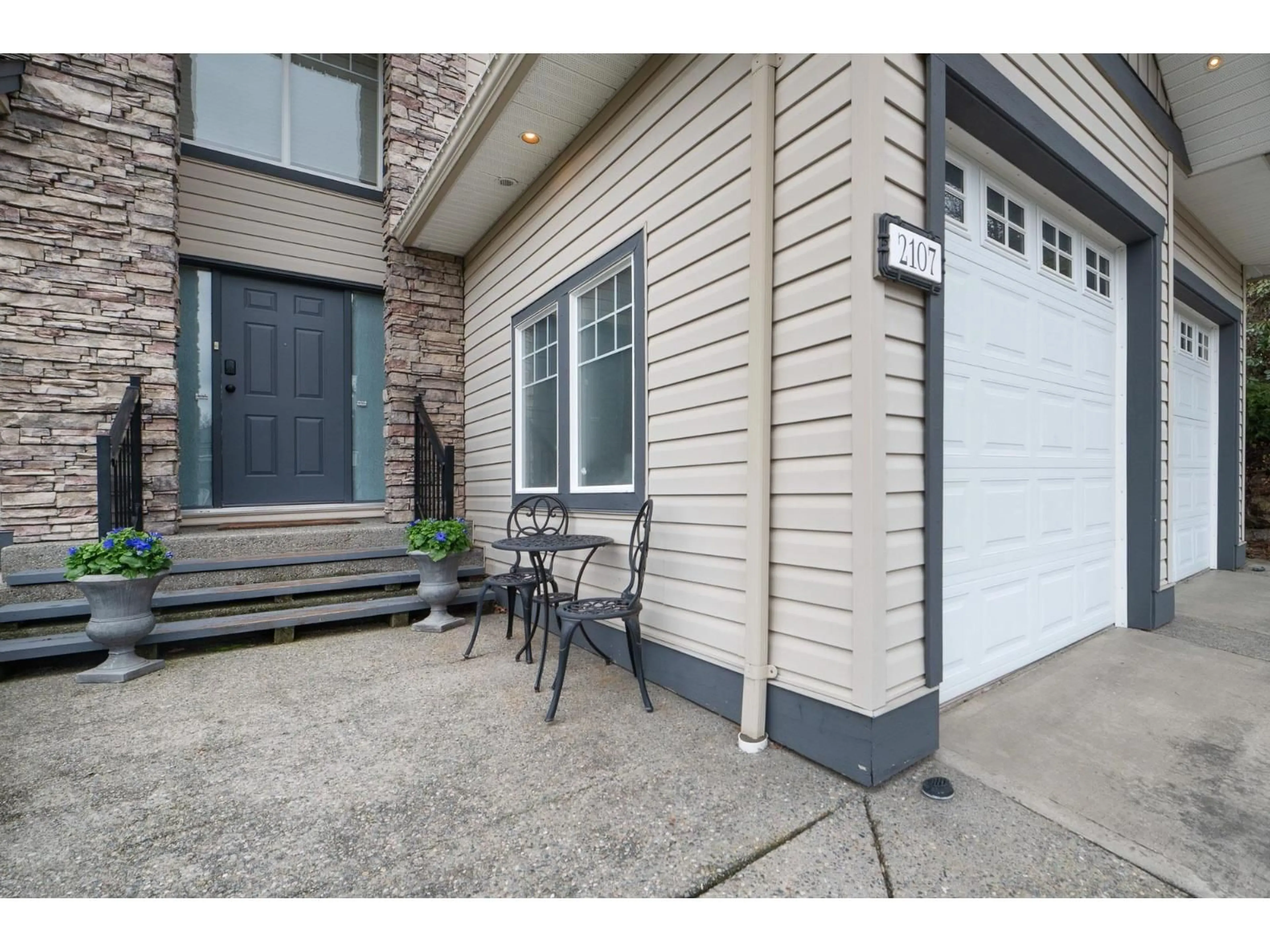 Unknown for 2107 ESSEX DRIVE, Abbotsford British Columbia V2S7R8