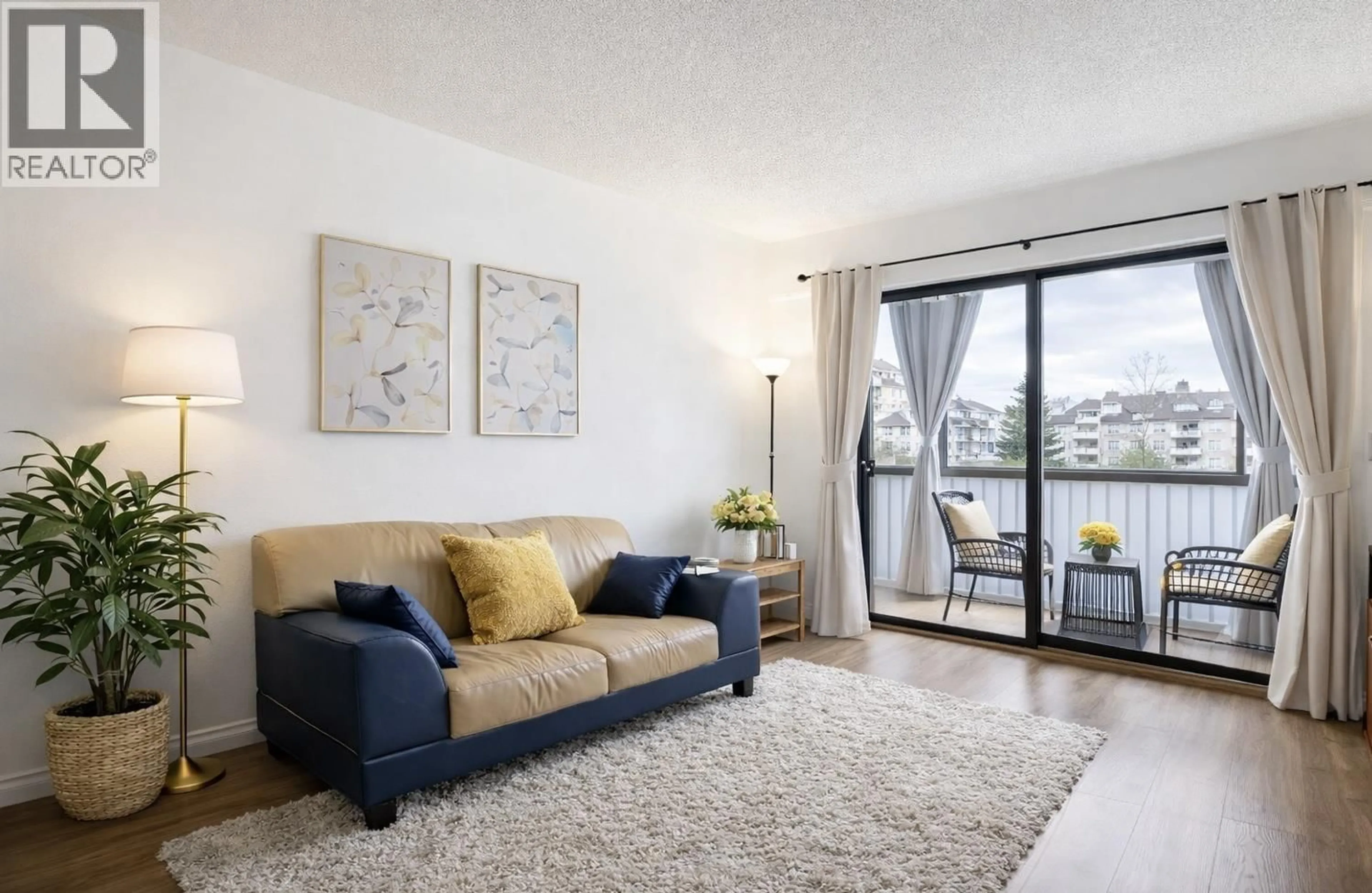 Living room with furniture, unknown for 203 - 2425 SHAUGHNESSY STREET, Port Coquitlam British Columbia V3C3E6