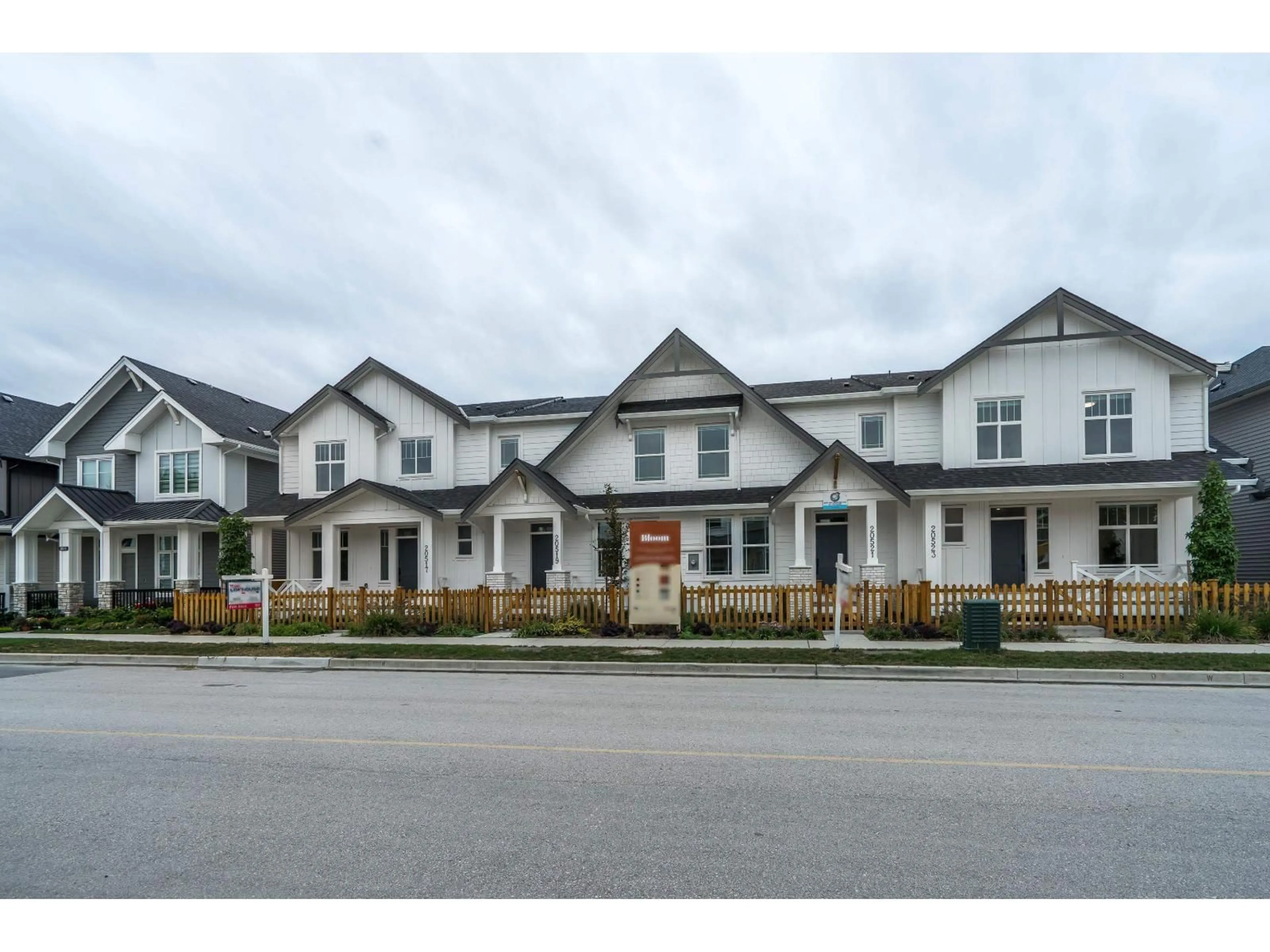 Unknown for 20523 76 AVENUE, Langley British Columbia V2Y3T1