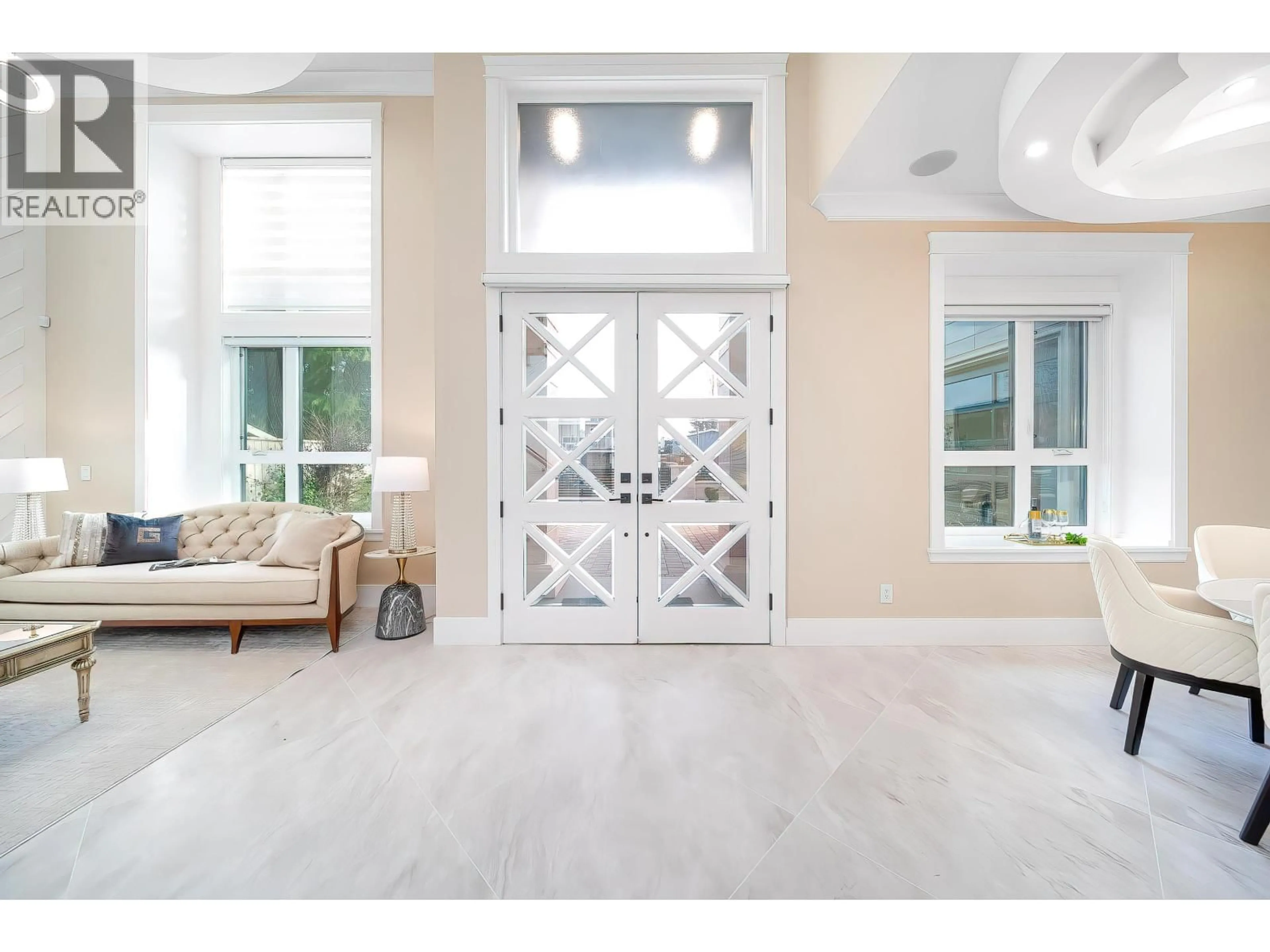 Indoor entryway for 10471 SEAHAVEN DRIVE, Richmond British Columbia V7A4C7