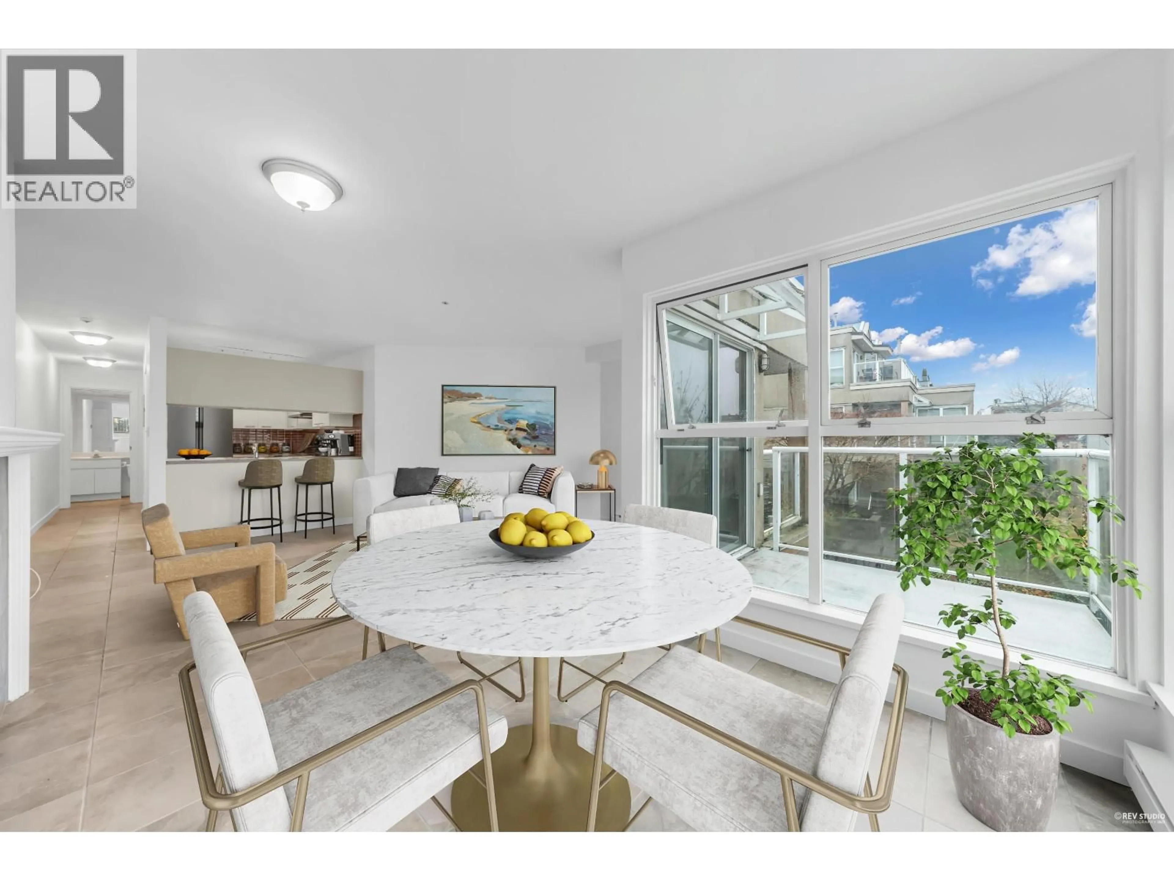 Unknown for 107 - 933 8TH AVENUE, Vancouver British Columbia V5Z1E4