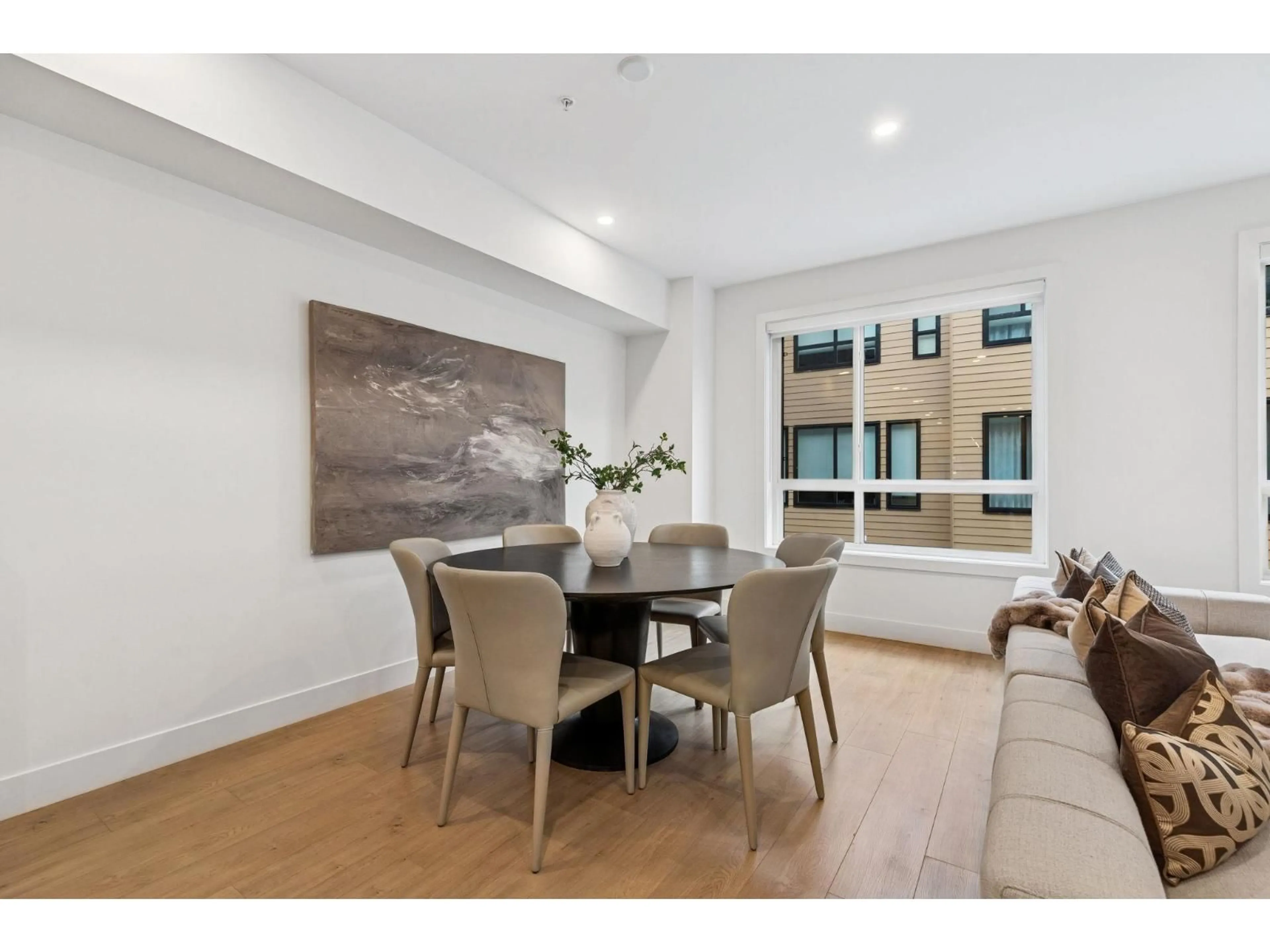 Dining room, unknown for 3 - 19667 55A AVENUE, Langley British Columbia V3A3X1