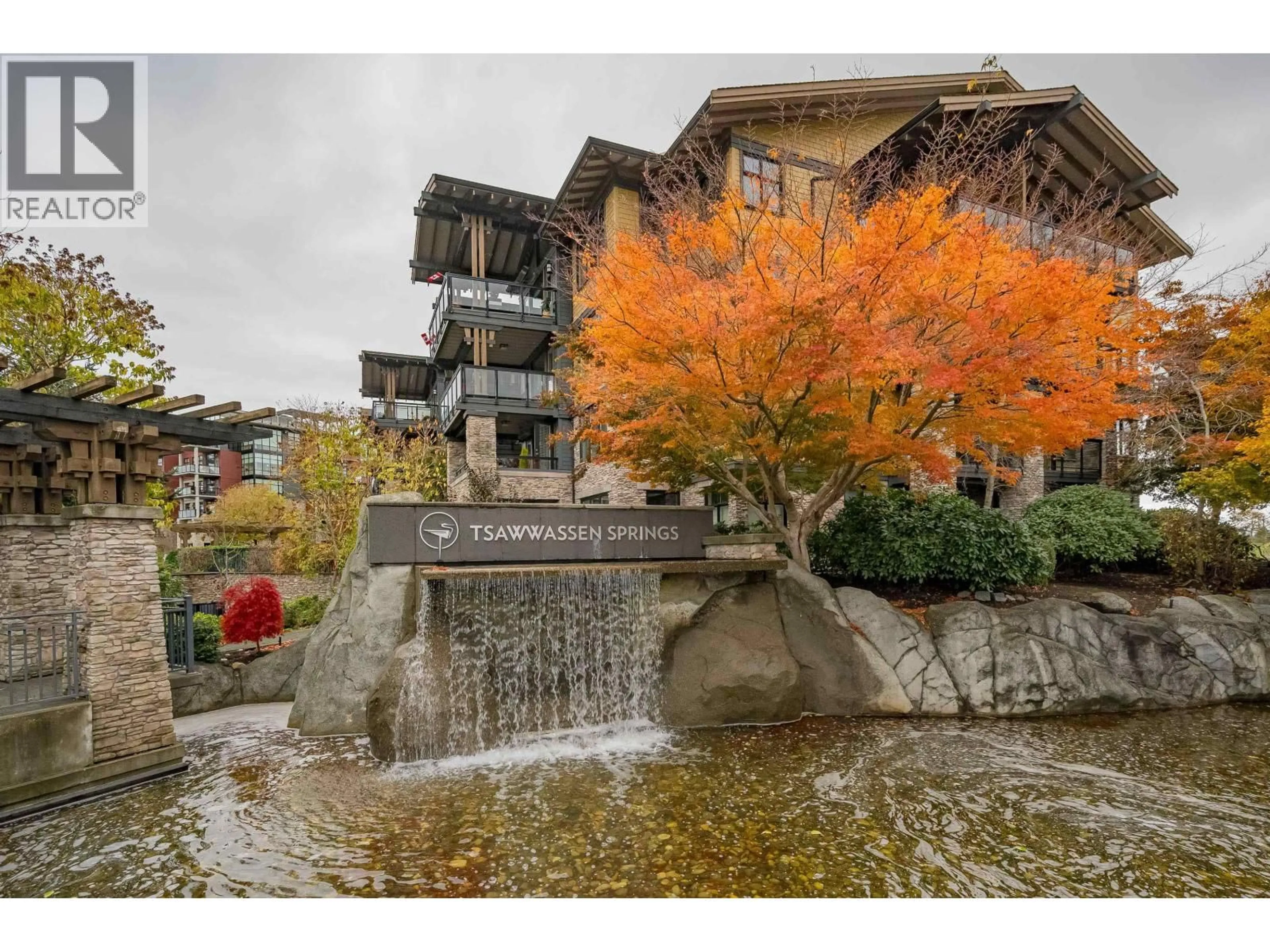Patio, water/lake/river/ocean view for 101 - 5099 SPRINGS BOULEVARD, Tsawwassen British Columbia V4M0A2