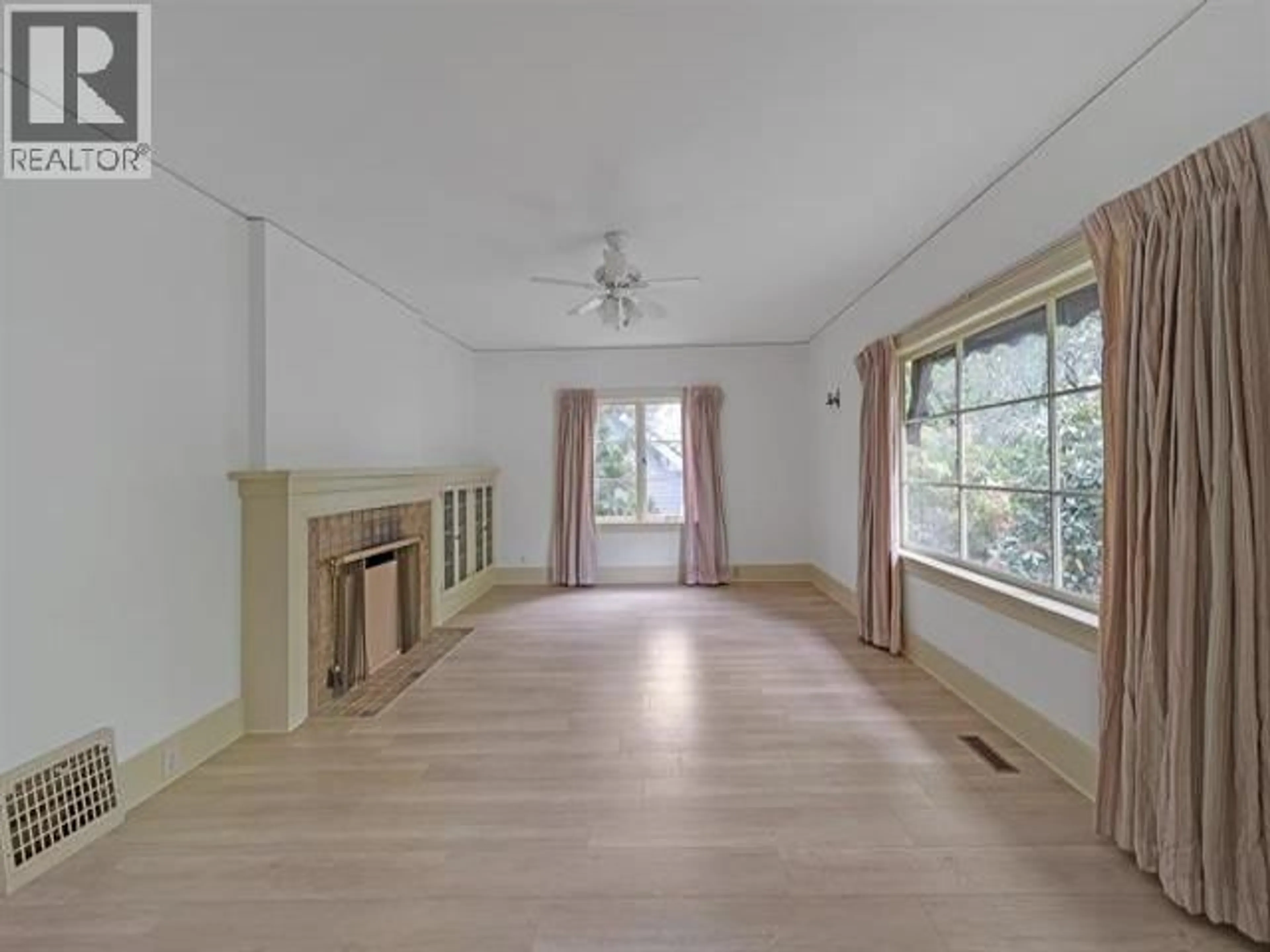 A pic of a room for 5030 BLENHEIM STREET, Vancouver British Columbia V6N1N5