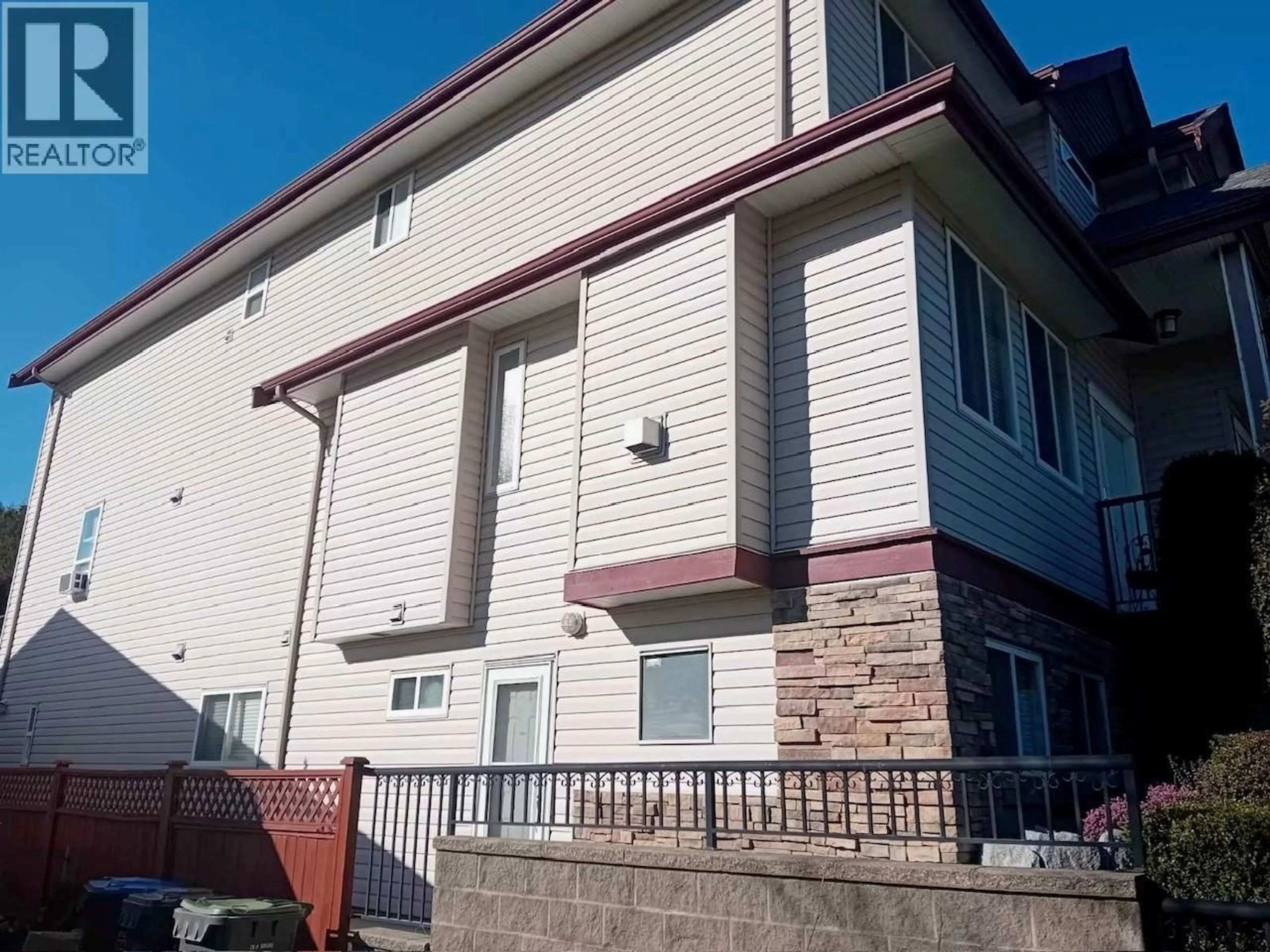 Unknown for 1 - 3171 FLINT STREET, Port Coquitlam British Columbia V3B4H9