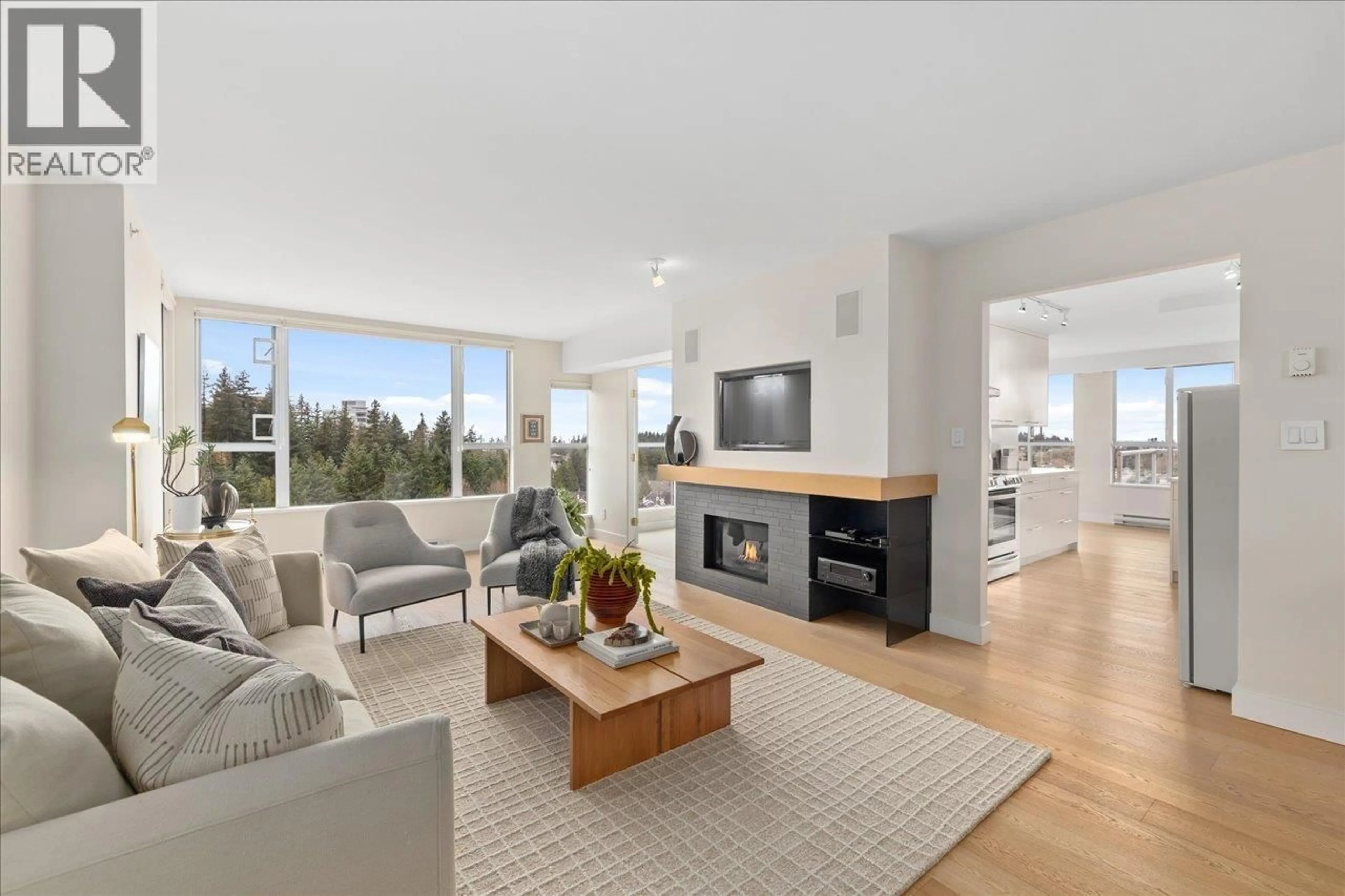 Living room with furniture, unknown for 1101 - 5615 HAMPTON PLACE, Vancouver British Columbia V6T2H1