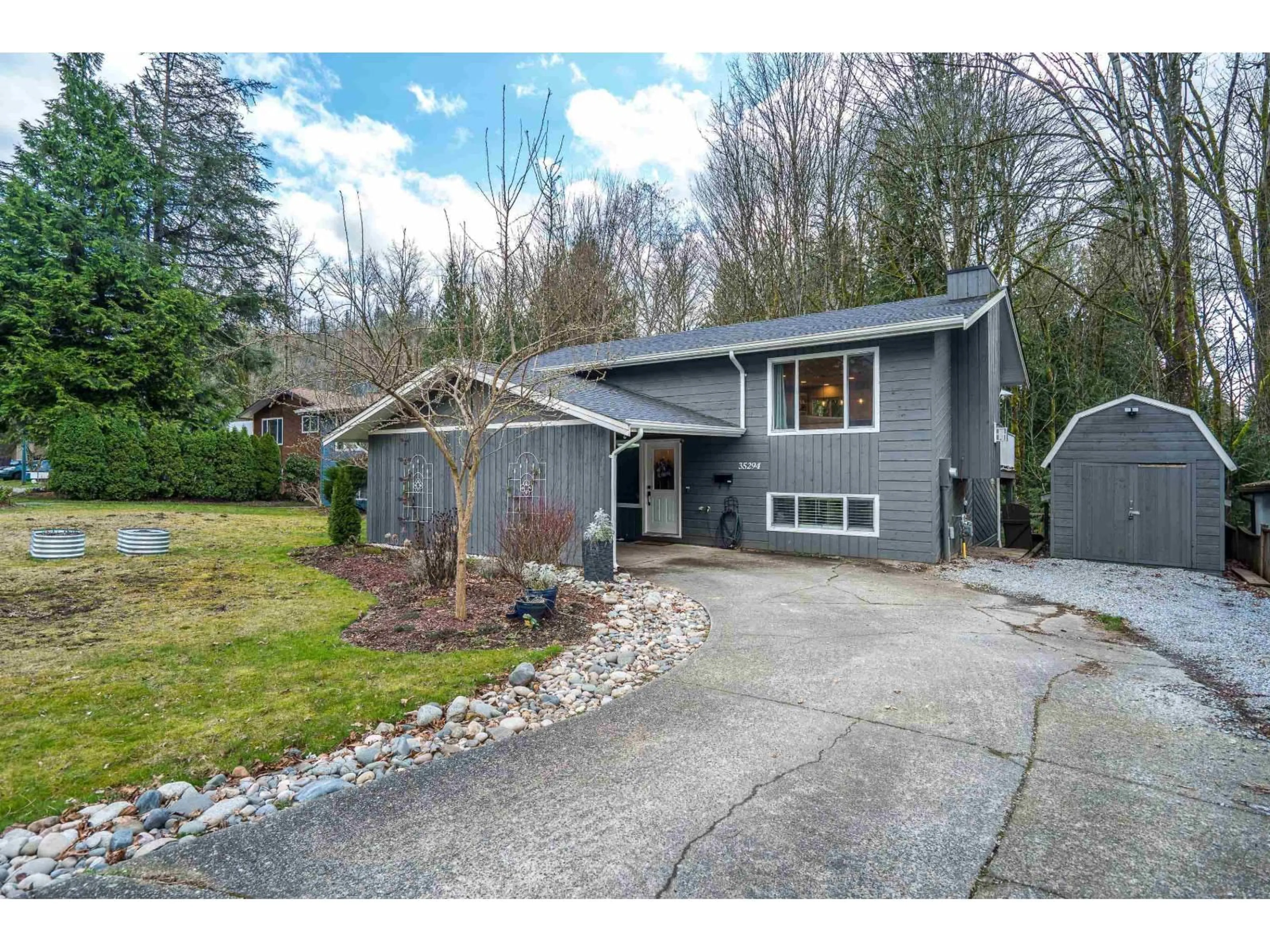 Unknown for 35294 SELKIRK AVENUE, Abbotsford British Columbia V2S8L2